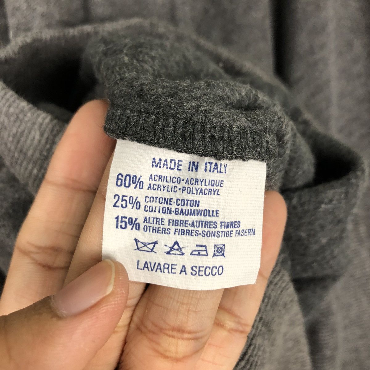 Trussardi × Vintage Vintage Trussardi Sweatshirt Spell Out bIG logo Size US L / EU 52-54 / 3 - 12 Thumbnail