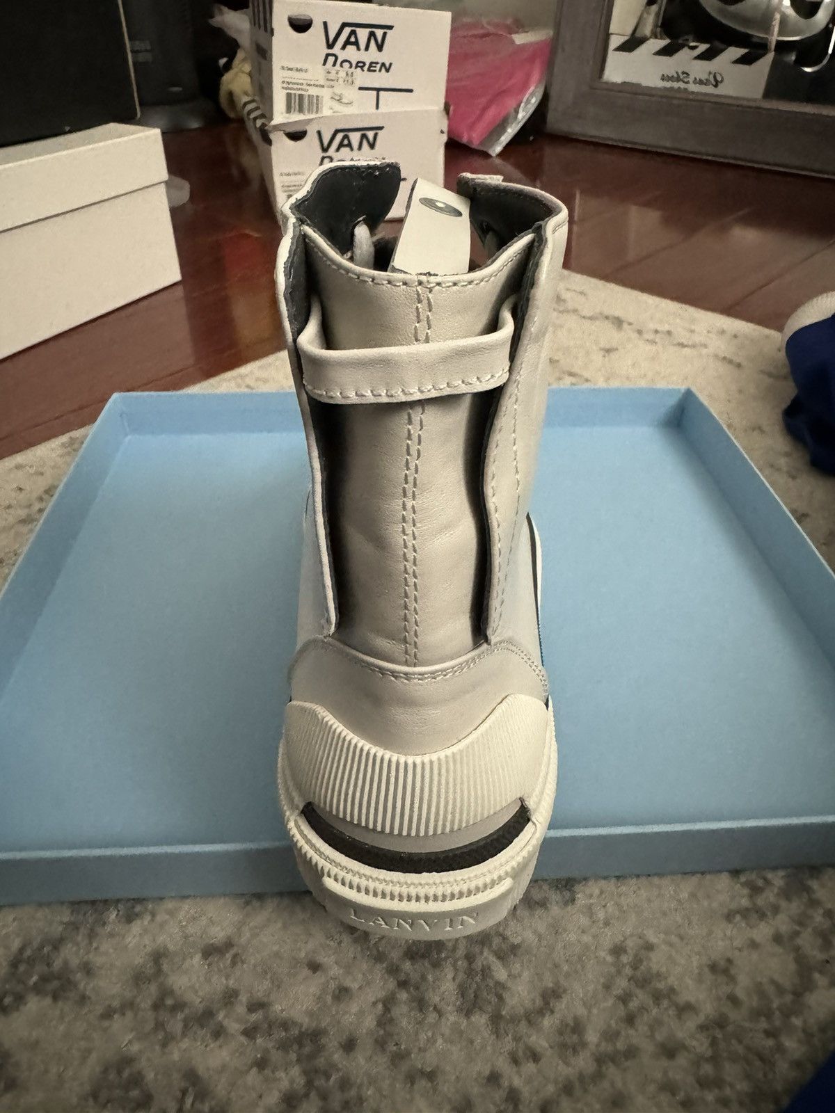 Lanvin LANVIN HIGH TOP NAPPA CALFSKIN SNEAKER RETAIL $850 Size US 9 / EU 42 - 4 Thumbnail