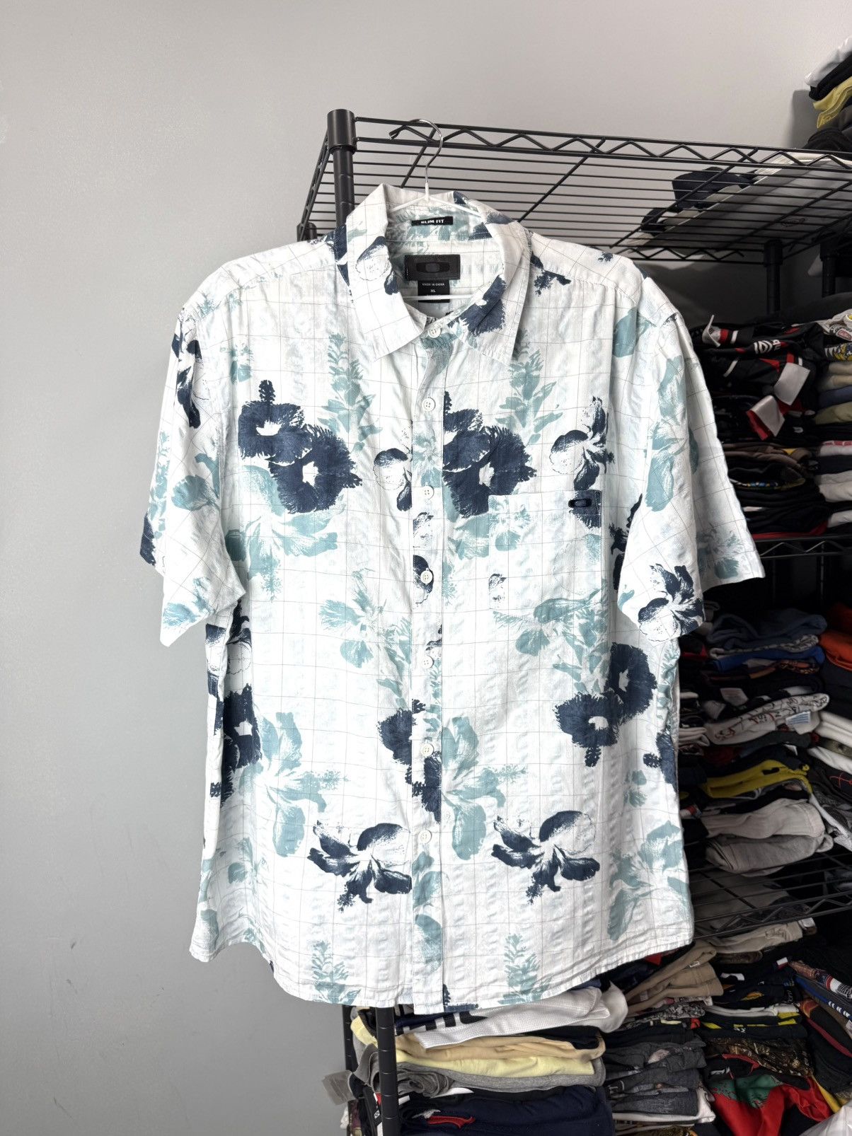 Oakley Vintage 2000’s Oakley Shirt Gorpcore Patagonia Salomon Size US XL / EU 56 / 4 - 1 Thumbnail