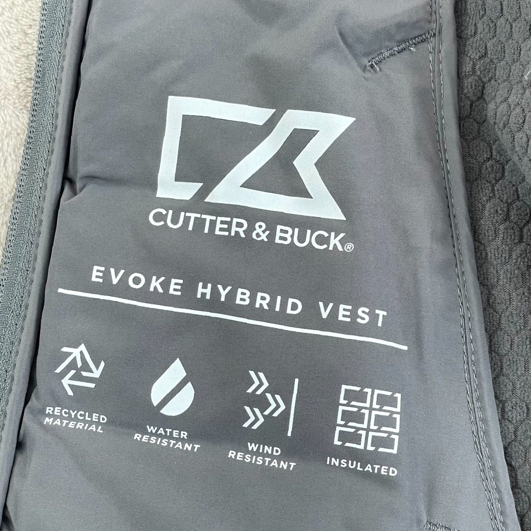 Cutter & Buck Cutter & Buck Evoke Hybrid Vest Men Small Grey Full Zip DWR NWT 50 Size US S / EU 44-46 / 1 - 3 Thumbnail