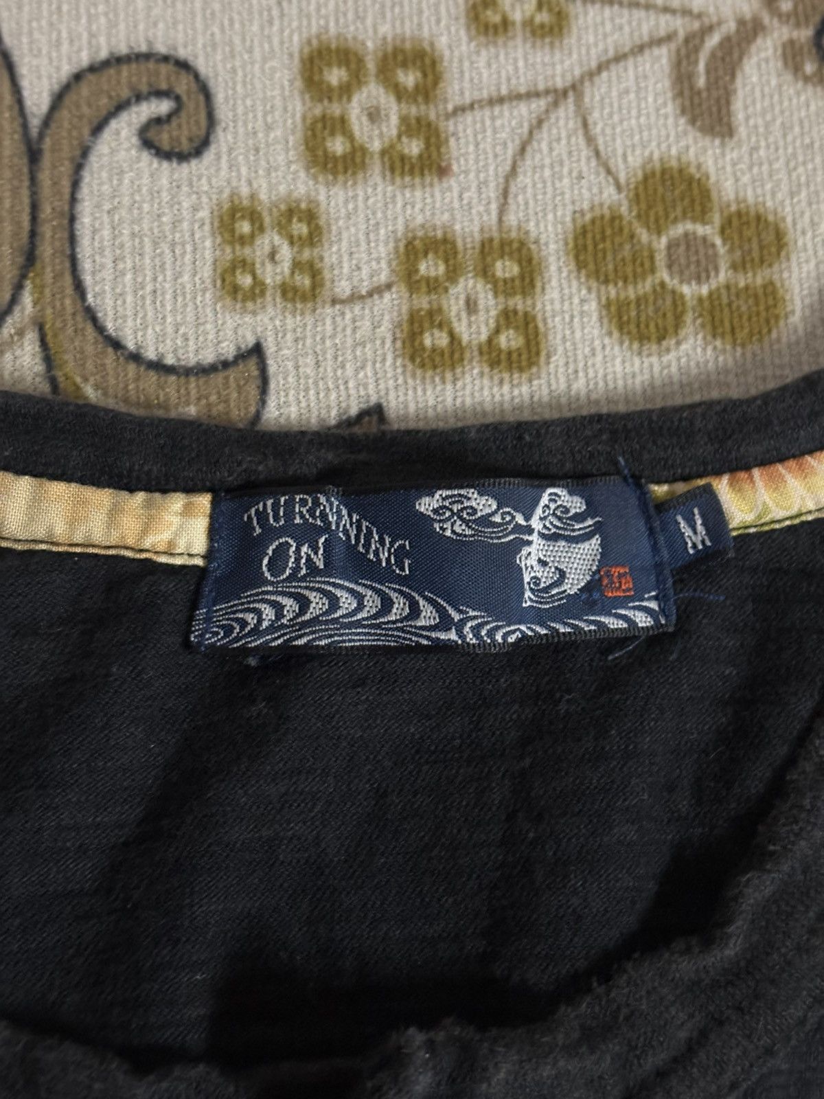 Japanese Brand Vintage Japanese Brand Sukajan Over Print T-Shirt Size US M / EU 48-50 / 2 - 6 Thumbnail