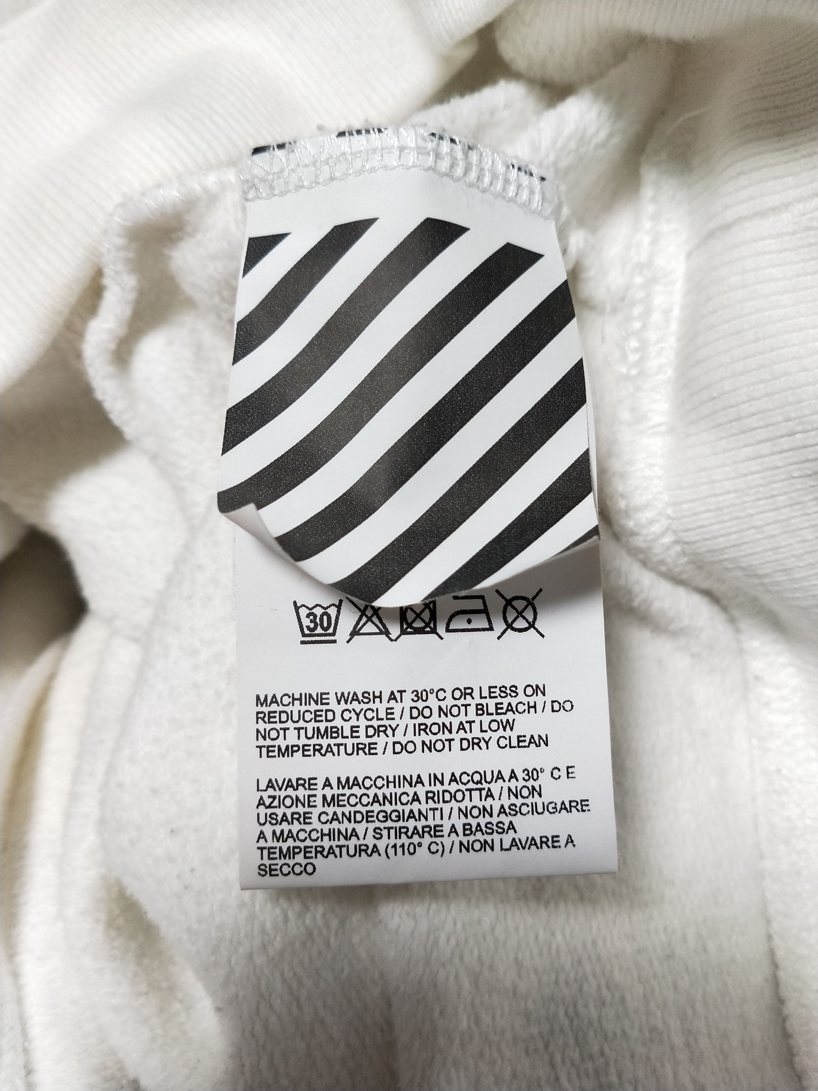 Off-White Acrylic Arrow Hoodie Size US M / EU 48-50 / 2 - 5 Thumbnail
