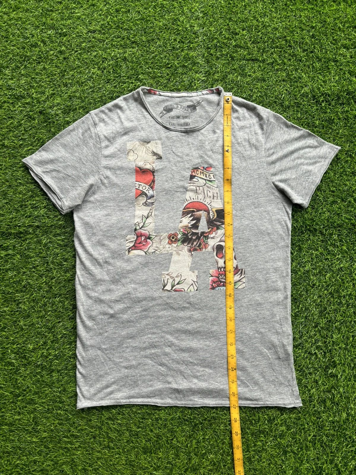 Hysteric Glamour Y2k LA Skull Tshirt Size US L / EU 52-54 / 3 - 7 Thumbnail