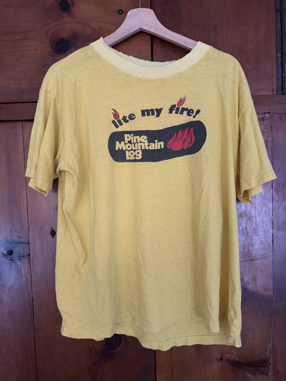 Vintage Vintage yellow pine mountain log tee Size US M / EU 48-50 / 2 - 1 Thumbnail
