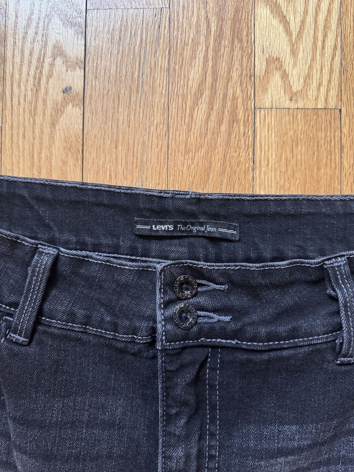 Levi's Levi's 526 Women’s Slender Bootcut Jeans Size 33" - 4 Thumbnail