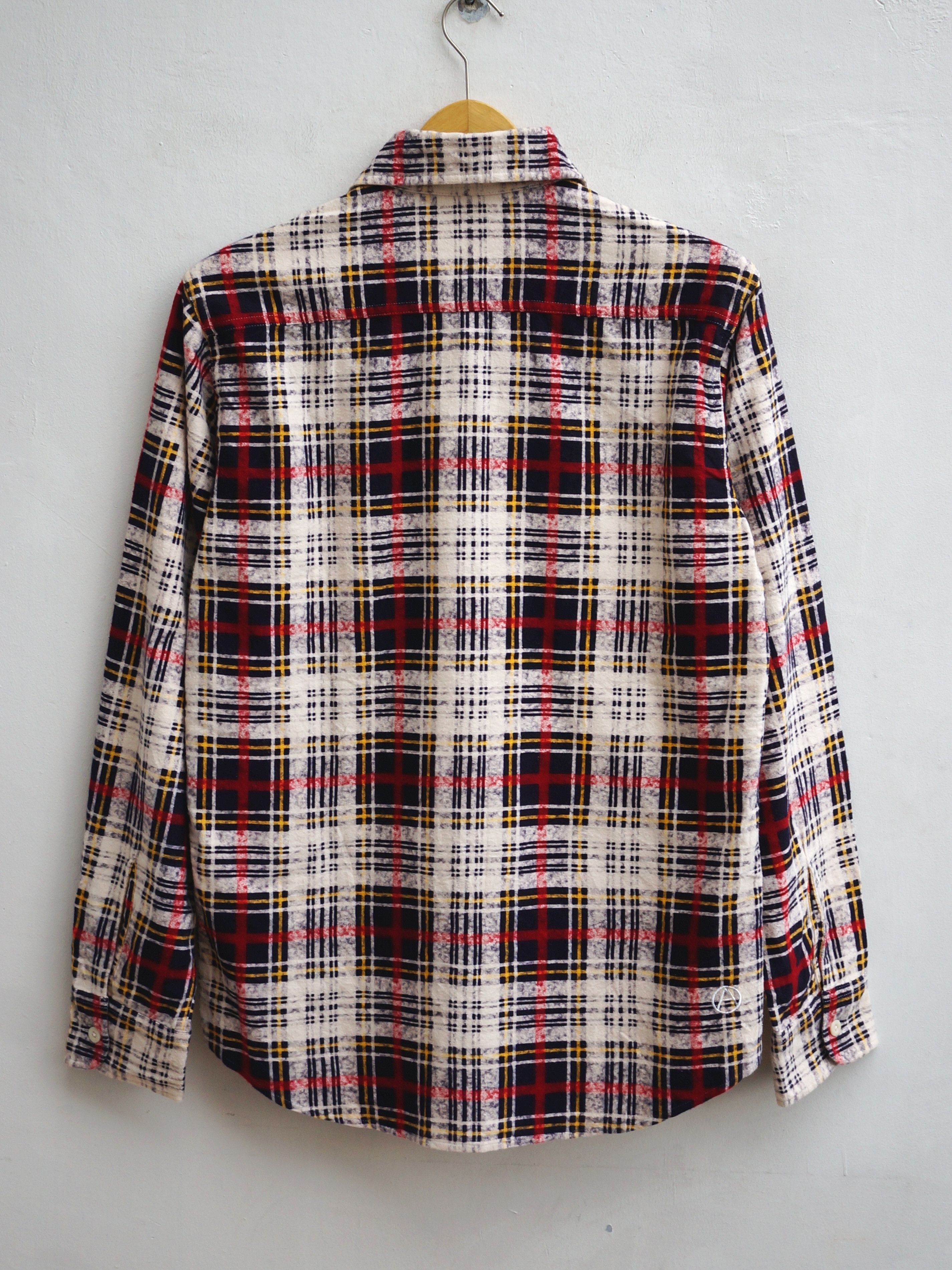General Research General Research 2 Pockets Shirt Exhibited on April 2007 Size US M / EU 48-50 / 2 - 3 Thumbnail
