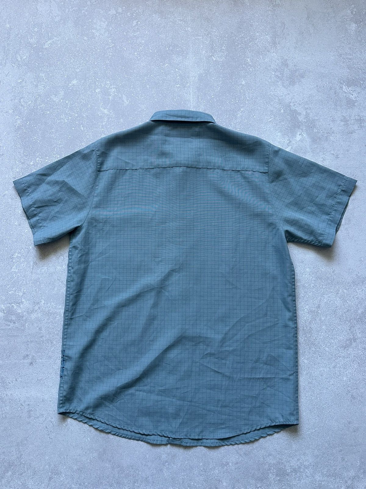 Oakley × Vintage Oakley Shirts button up short sleeve vintage size L Size US L / EU 52-54 / 3 - 14 Thumbnail
