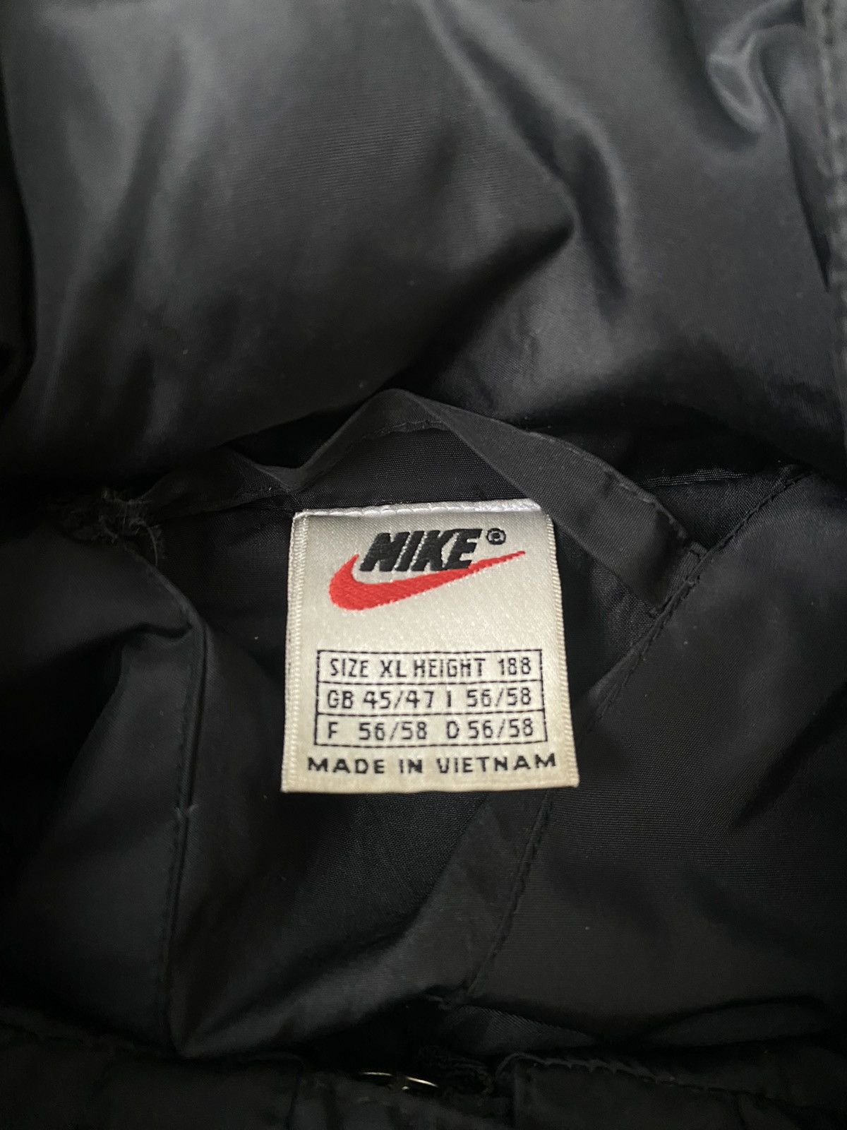 Nike Nike vintage puffer jacket retro gorpcore 90s bib swoosh Size US XL / EU 56 / 4 - 6 Thumbnail