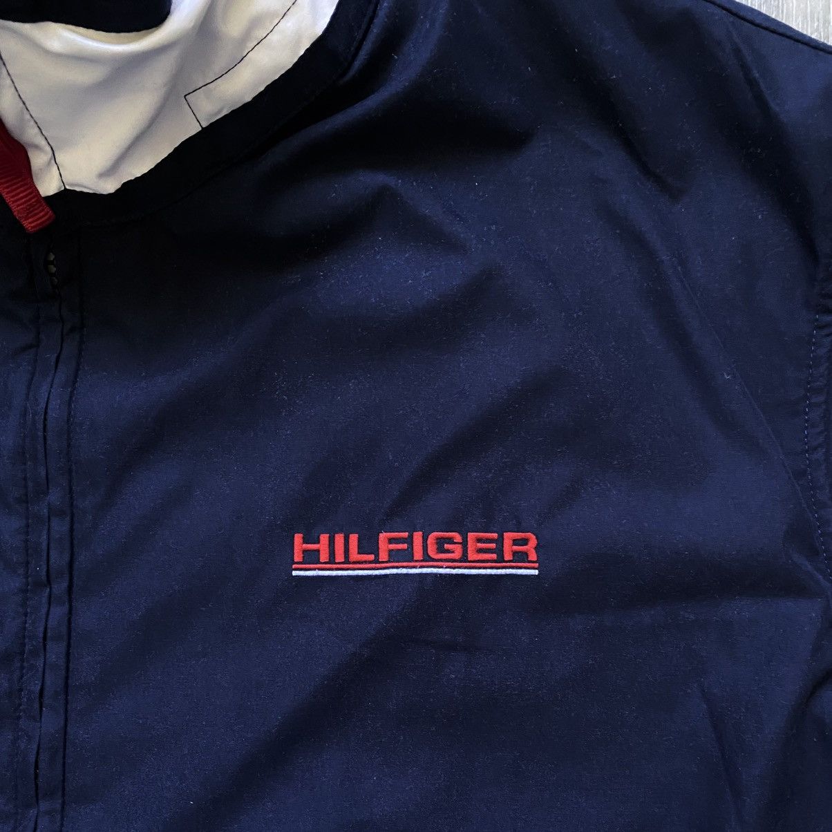 Tommy Hilfiger Tommy Hilfiger Vintage Navy Zip Jacket Embroidered Big Logo Size US XXL / EU 58 / 5 - 7 Thumbnail