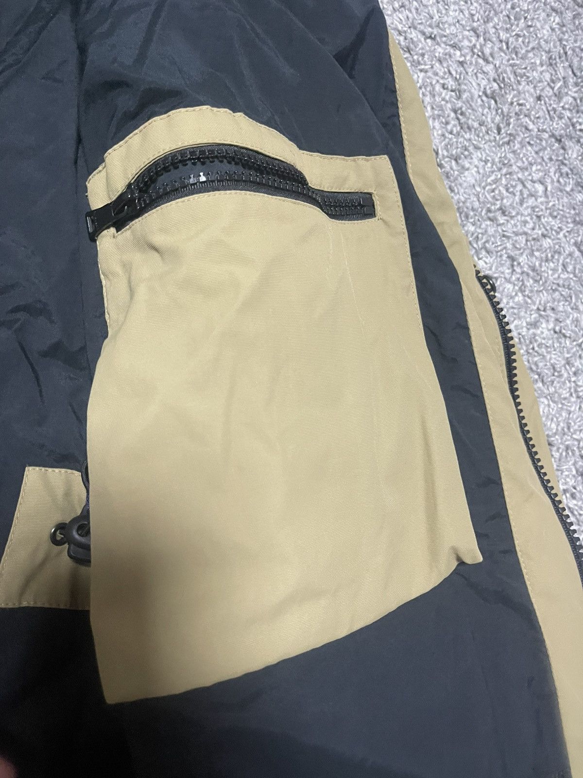 Strellson Strellson RARE Swiss protection multipocket parka size L Size US L / EU 52-54 / 3 - 21 Thumbnail