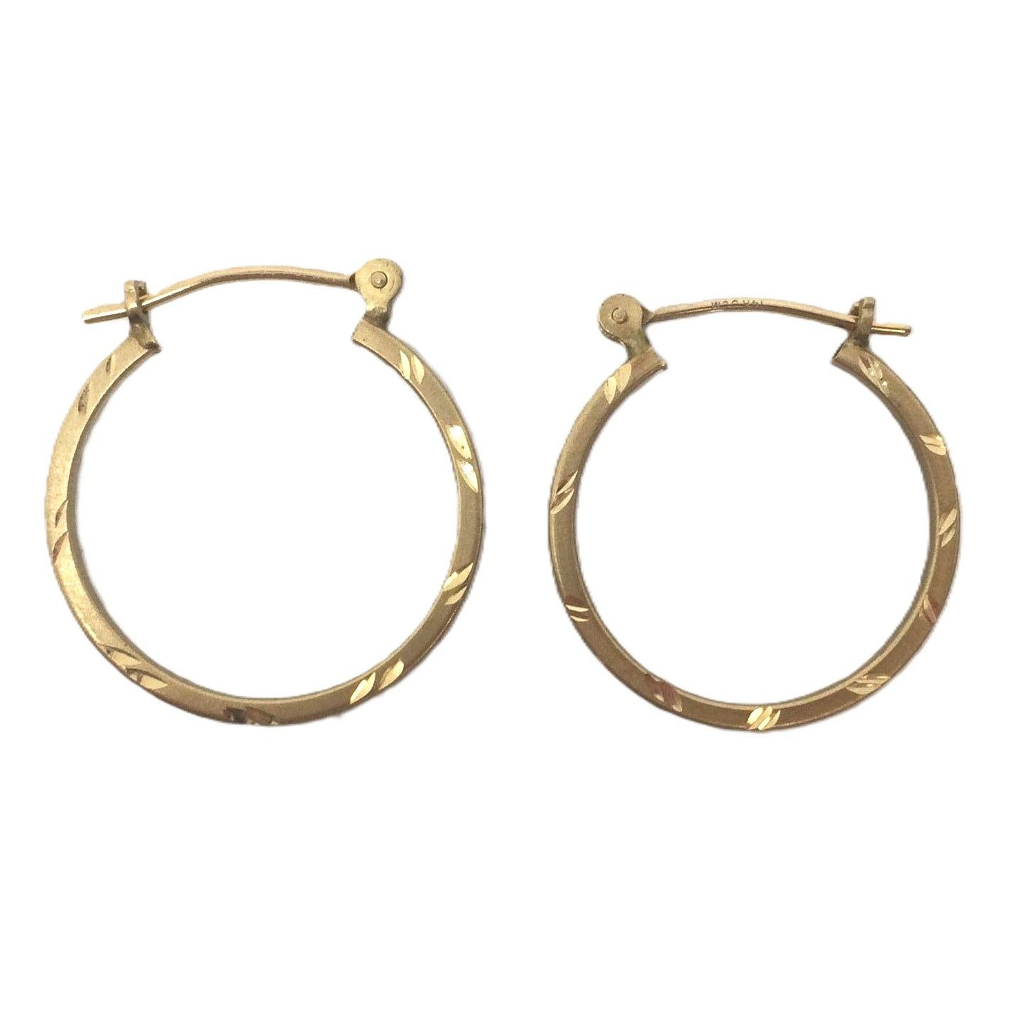Vintage Vintage 14K Yellow Gold Diamond Cut Hollow Hoop Earrings Size ONE SIZE - 1 Thumbnail