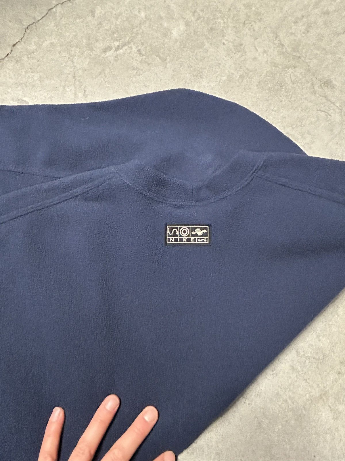 Nike Vintage Y2K Fleece Nike Sweatshirt Zip Pocket Baggy Fit Size US M / EU 48-50 / 2 - 6 Thumbnail