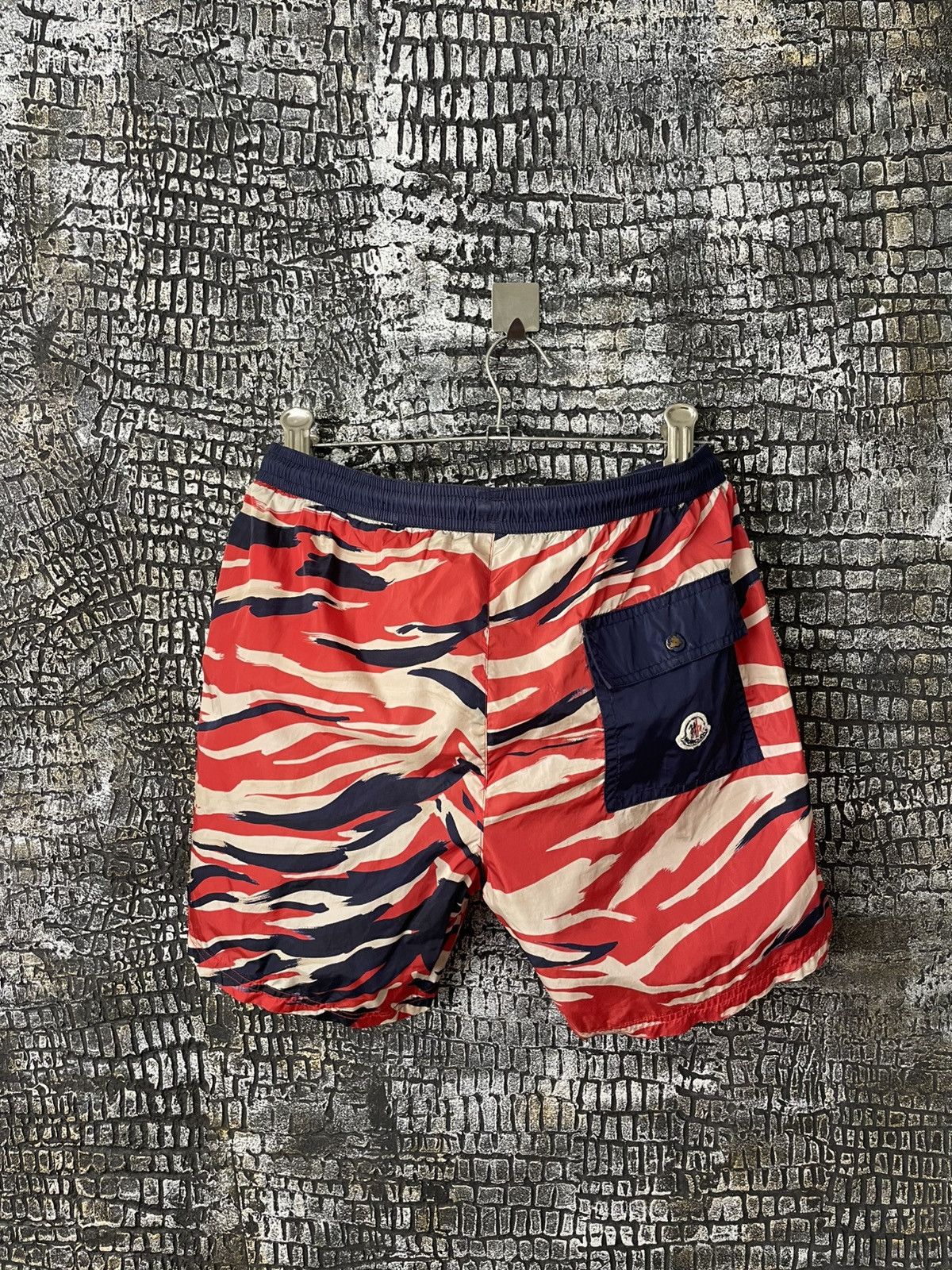 Moncler Moncler nylon short Size US 31 - 2 Thumbnail