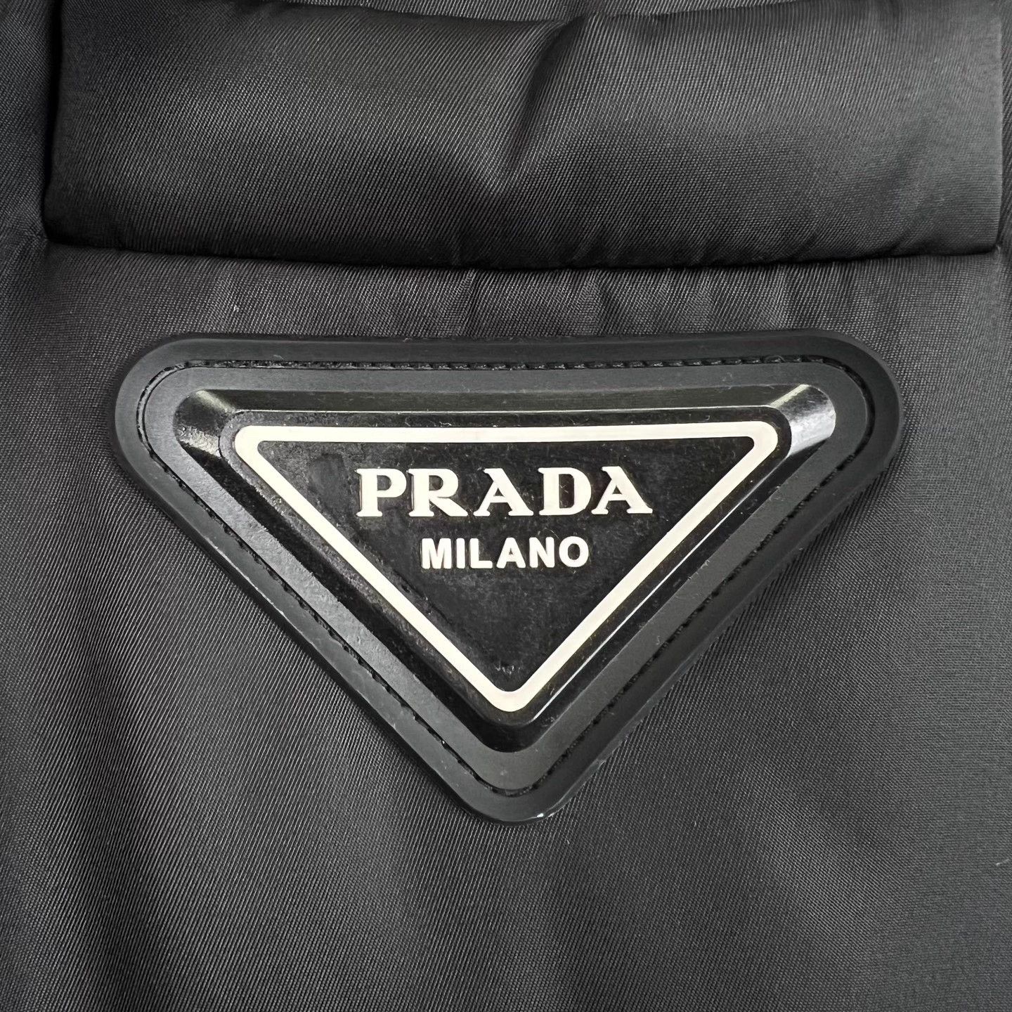 Prada Rare Prada black suit-style down jacket, Size M / US 6-8 / IT 42-44 - 5 Thumbnail