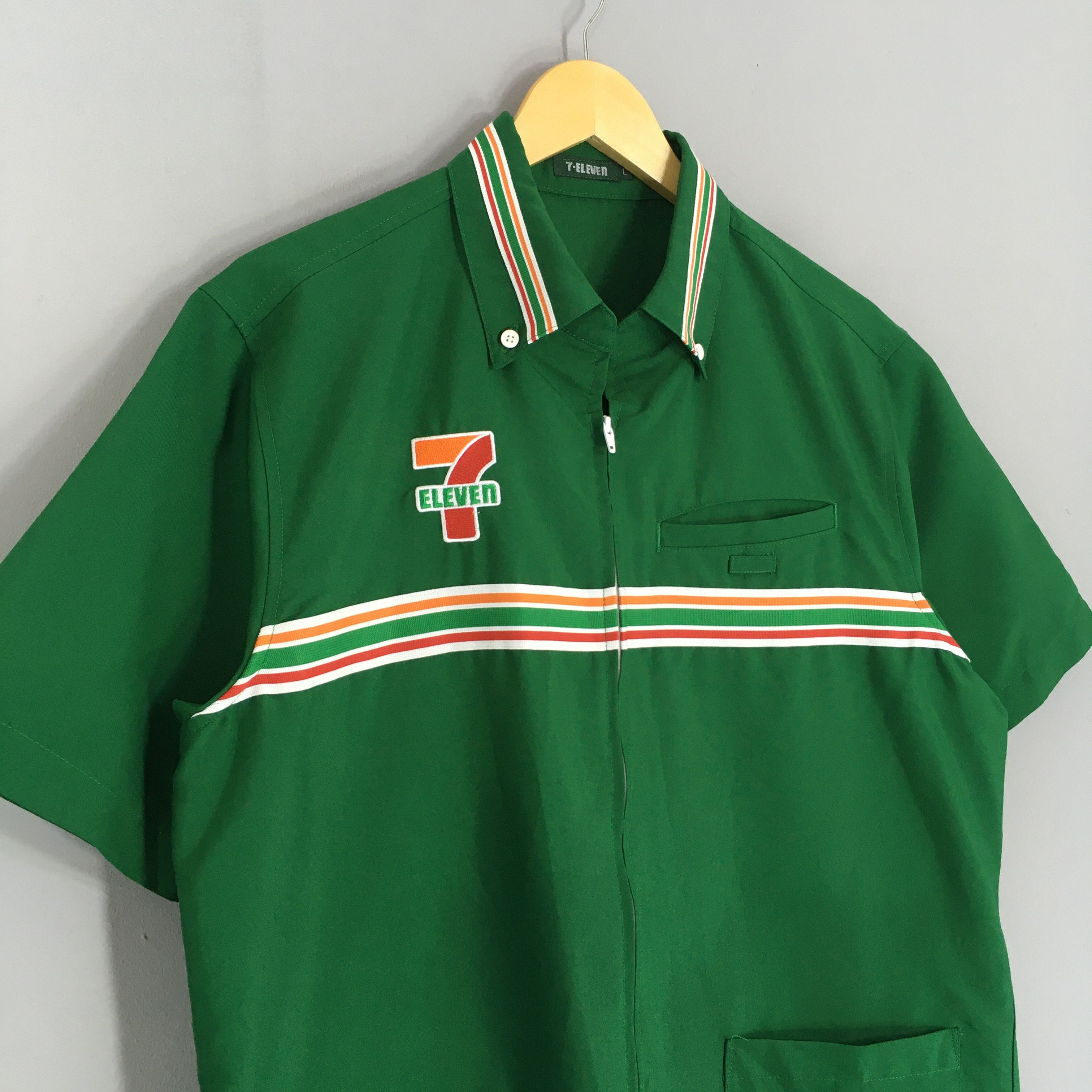 Japanese Brand Vintage 7-Eleven Uniform Workers Shirt Large Size US L / EU 52-54 / 3 - 3 Thumbnail