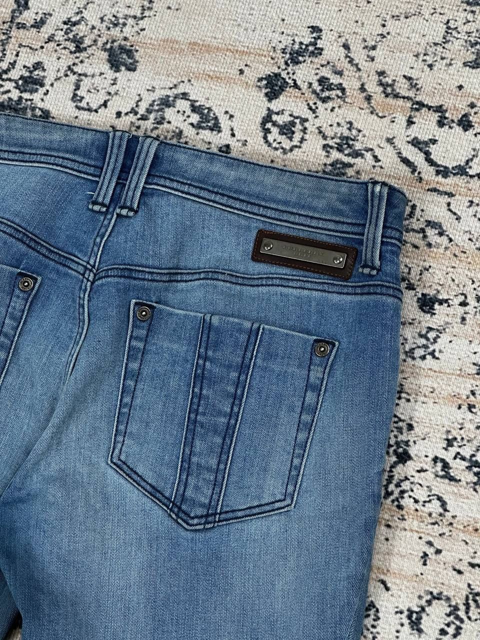Burberry × Vintage Vintage Burberry Cropped Light Denim Jeans Size 27" / US 4 / IT 40 - 12 Thumbnail