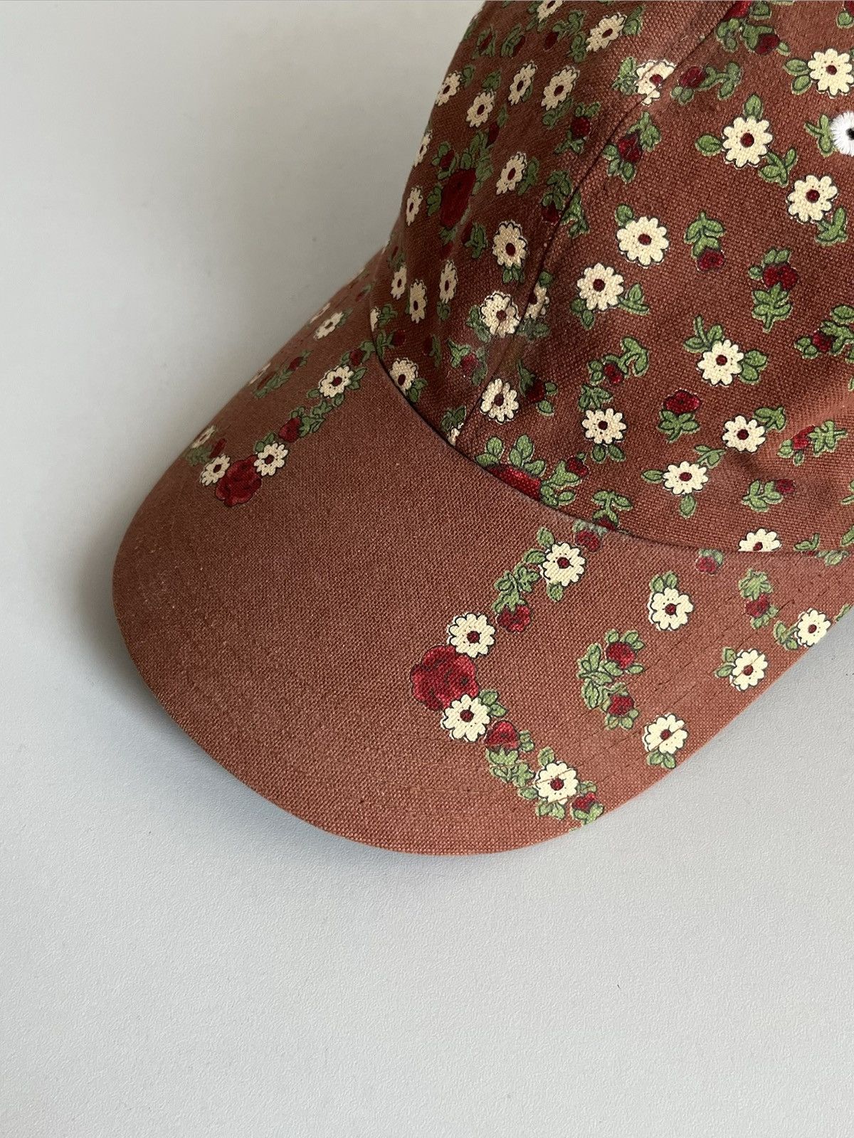 Bernhard Willhelm Iconic rare Bernhard Willhelm SS07 sample tie floral cap Size ONE SIZE - 5 Thumbnail