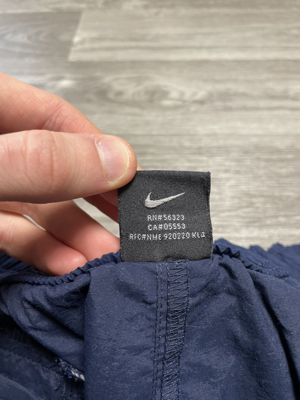 Nike Vintage 90s Nike Blue Nylon Pants Retro Y2K Size US 36 / EU 52 - 10 Thumbnail