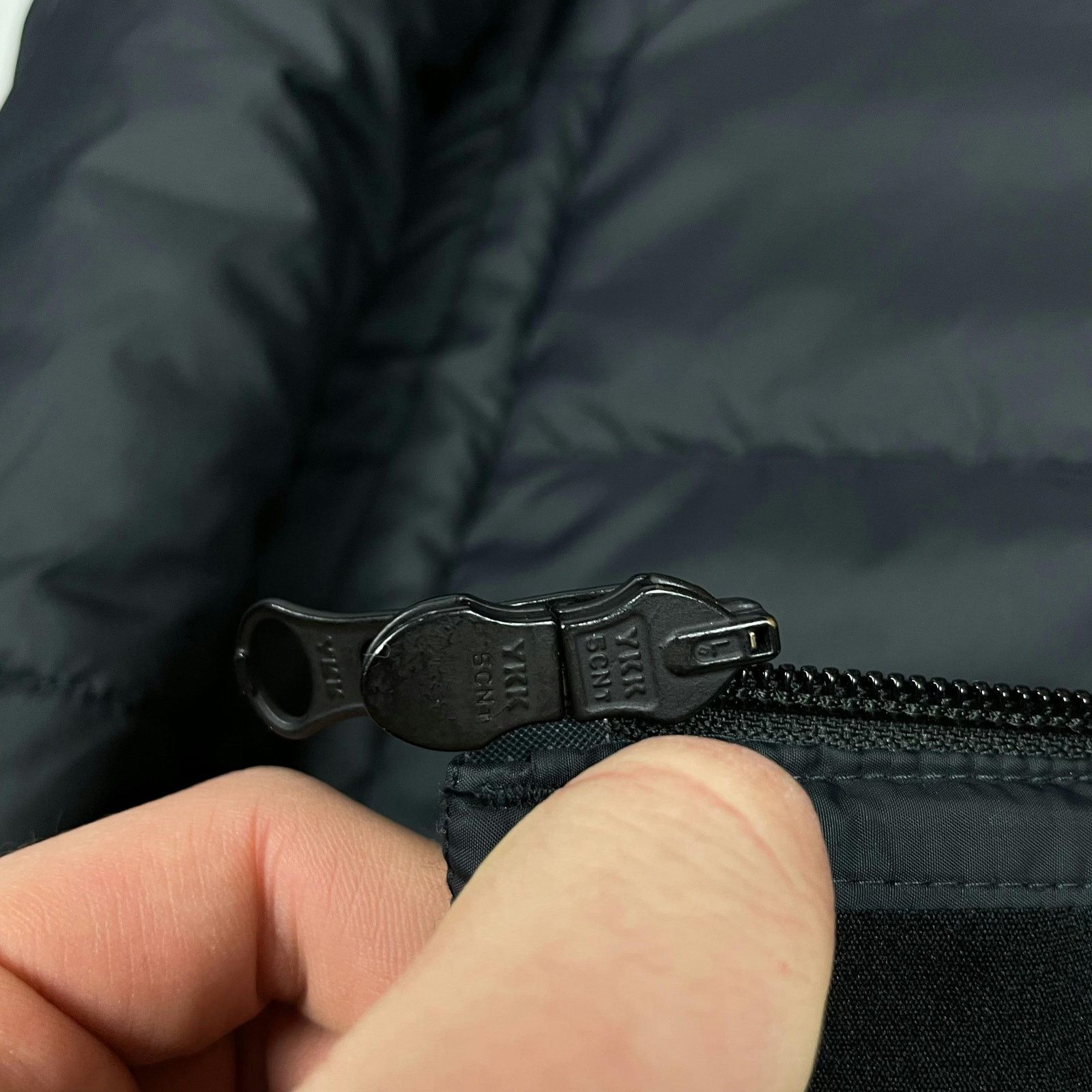 Nike Nike Sportswear Women Black Hooded Full Zip Puffer Jacket XS Size XS / US 0-2 / IT 36-38 - 7 Thumbnail