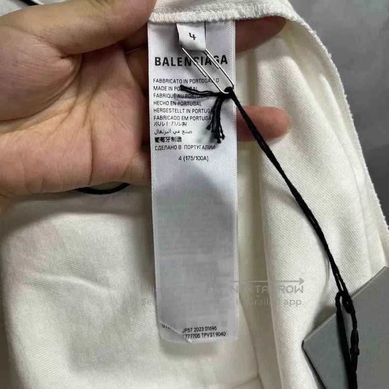 Balenciaga Balenciaga Logo Print Crewneck Tee. Size US XL / EU 56 / 4 - 3 Thumbnail