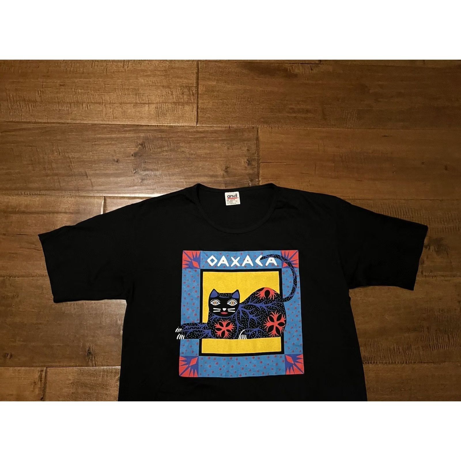 Anvil VINTAGE Anvil T-Shirt Cat Black Single Stitch Made in USA Adult Large Shirts Mens USA 1990s Black Cat – Stitch Vintage 90s Size US L / EU 52-54 / 3 - 2 Thumbnail