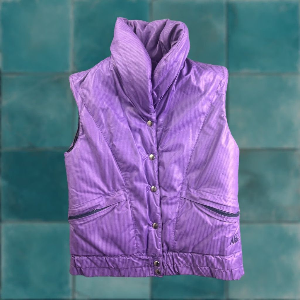Vintage VINTAGE Nils Puffer Vest Women 8 Purple Striped Ski Insulated Quilt Lined Short Snap Zip Womens Size M / US 6-8 / IT 42-44 - 1 Thumbnail