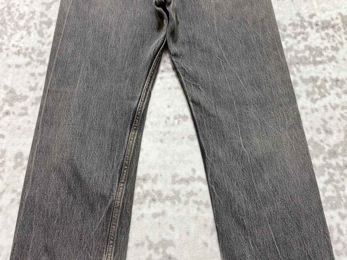 Levi's Vintage Levi’s 501 Straight Leg Faded Black Distressed Denim Size US 32 / EU 48 - 15 Thumbnail