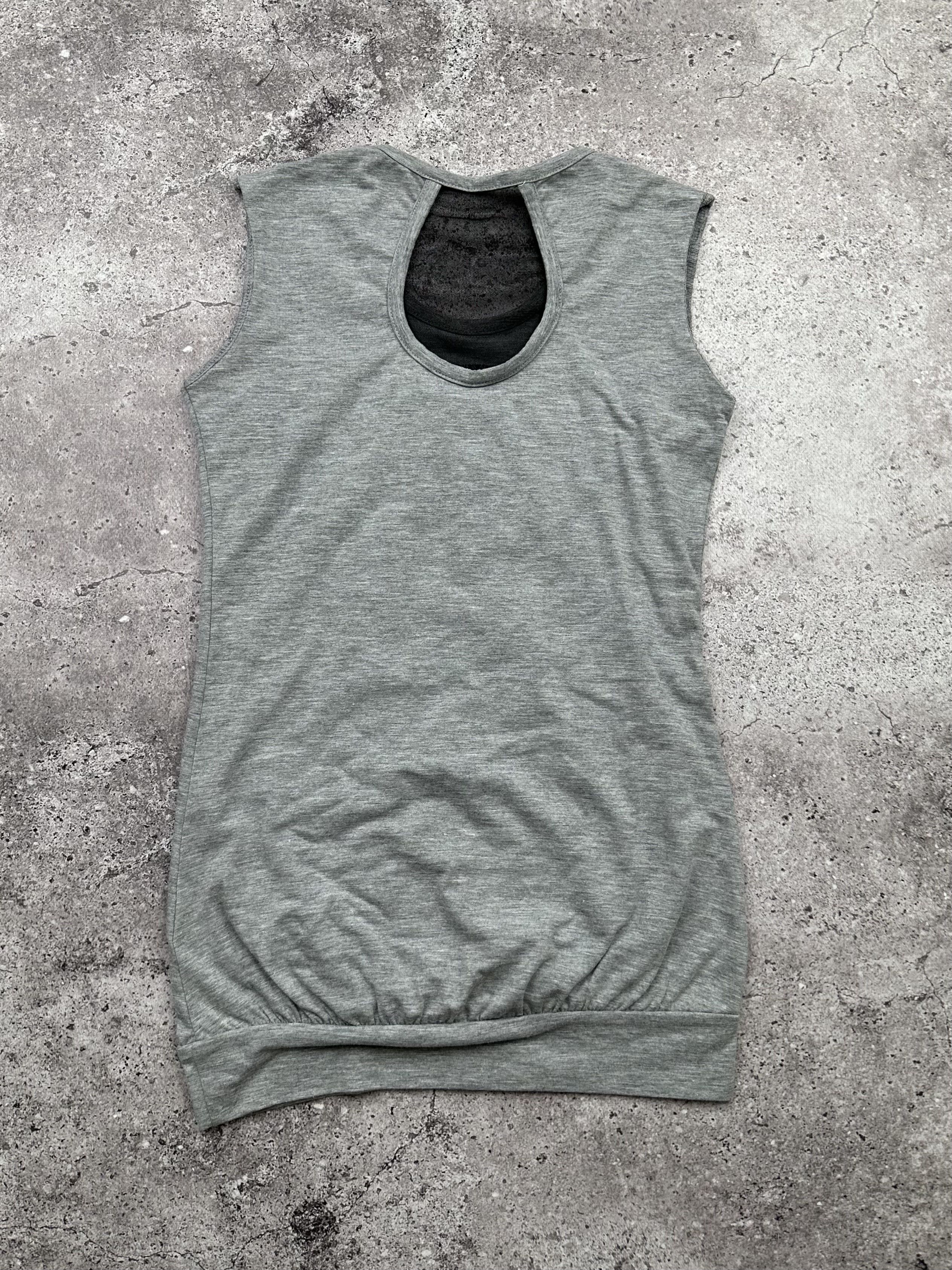 Japanese Brand Vintage Tank Top C240(V507)(E8) Size S / US 4 / IT 40 - 3 Thumbnail