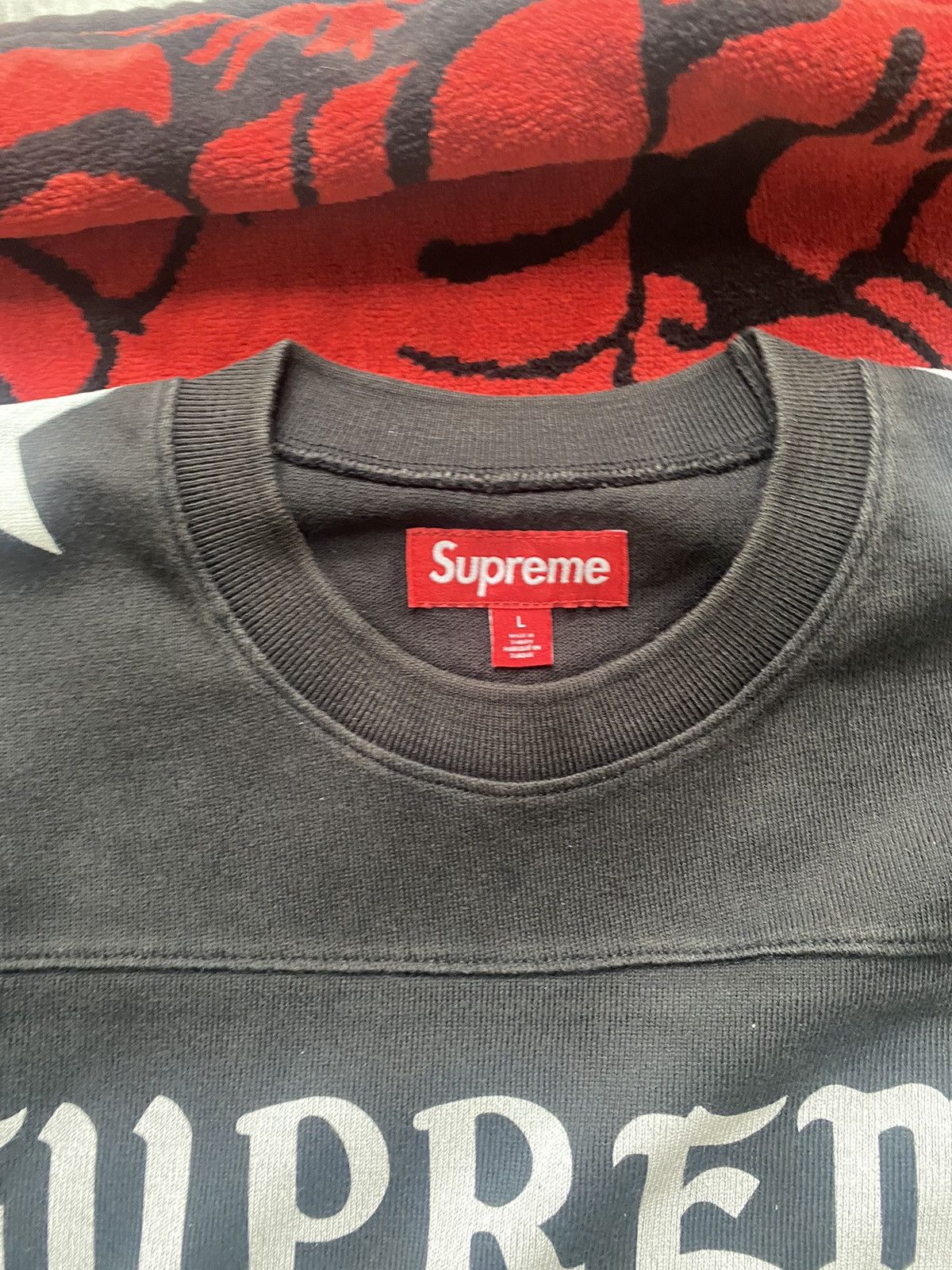 Supreme Supreme Playboy L/S Football Top large Size US L / EU 52-54 / 3 - 3 Thumbnail