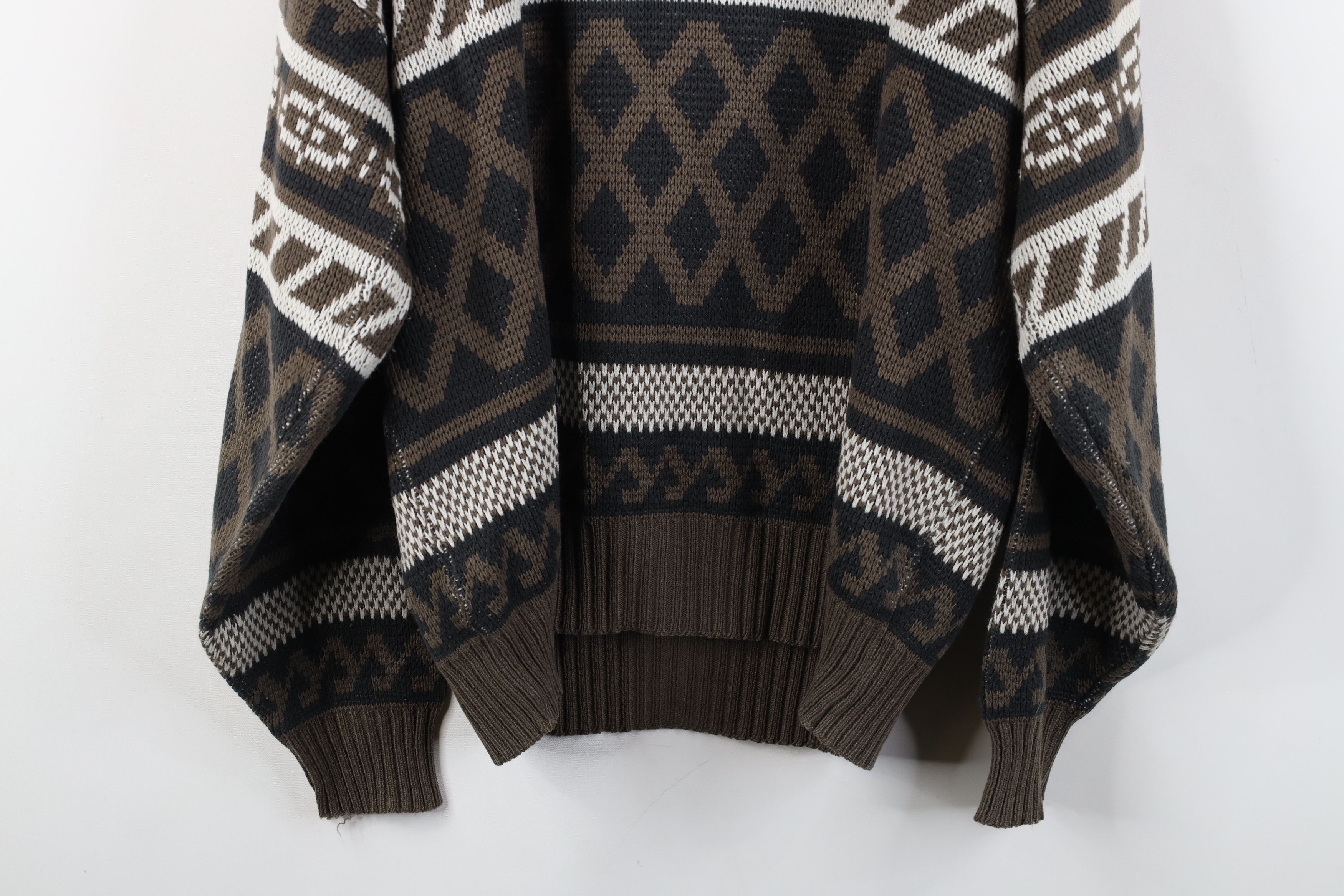 Vintage Vintage 90s Streetwear Geometric Fair Isle Knit Sweater Size US L / EU 52-54 / 3 - 11 Thumbnail