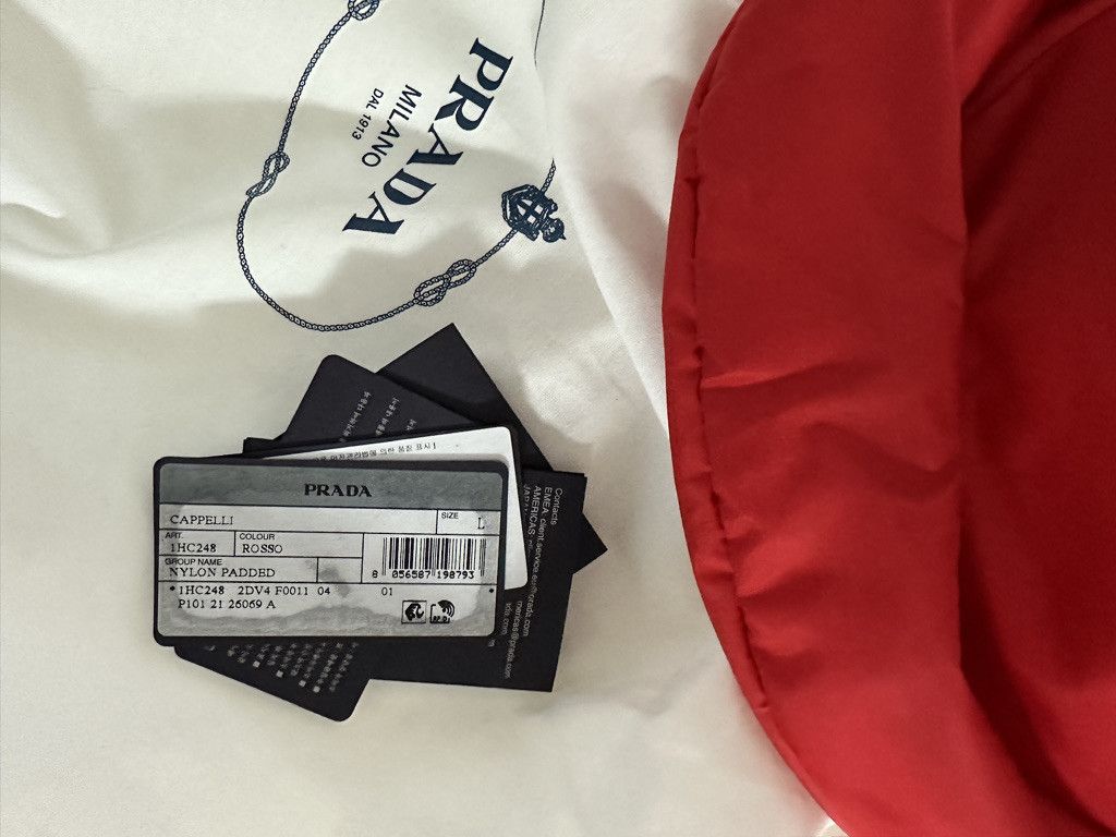 Prada Padded Bucket hat Size ONE SIZE - 5 Thumbnail