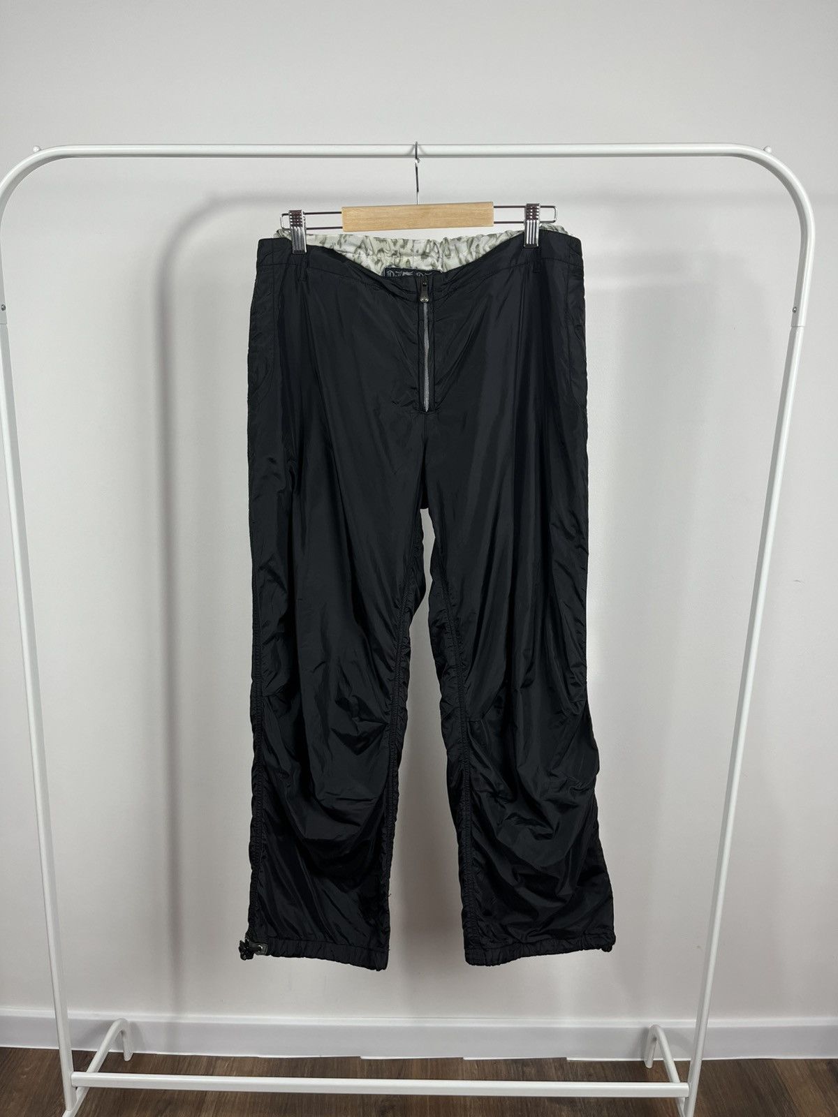 JET SET Jet Set Tech Nylon Pants Black Women’s Size 4 Y2K Size 27" / US 4 / IT 40 - 1 Thumbnail