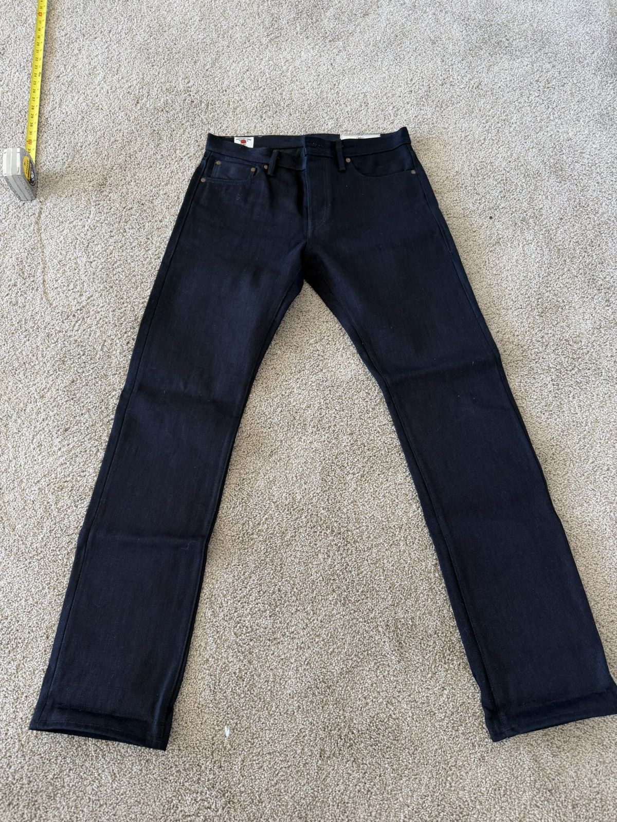 Rogue Territory Rouge Territory Stanton 13.5oz Indigo/Black 32” Selvedge Size US 32 / EU 48 - 1 Thumbnail