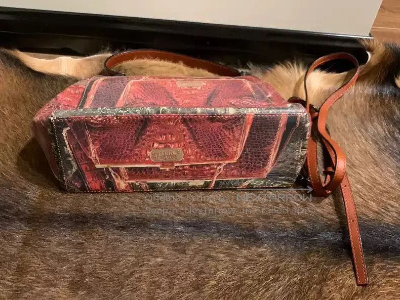 Jean Paul Gaultier Jean Paul Gaultier Medieval red crocodile bag. Size ONE SIZE - 5 Thumbnail