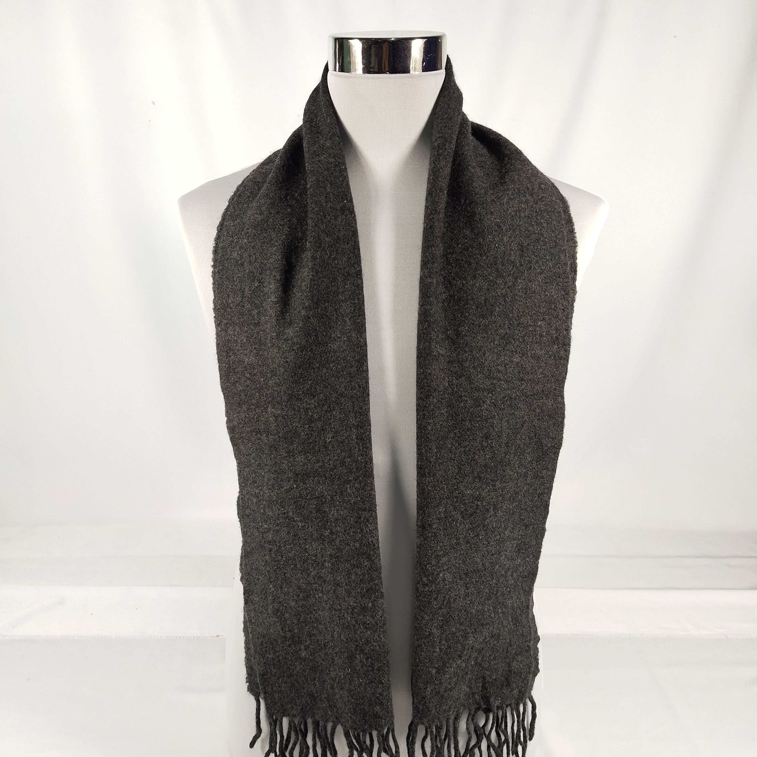 Pierre Cardin Pierre Cardin Scarf / Muffler / Neckwear M173 Size ONE SIZE - 1 Thumbnail