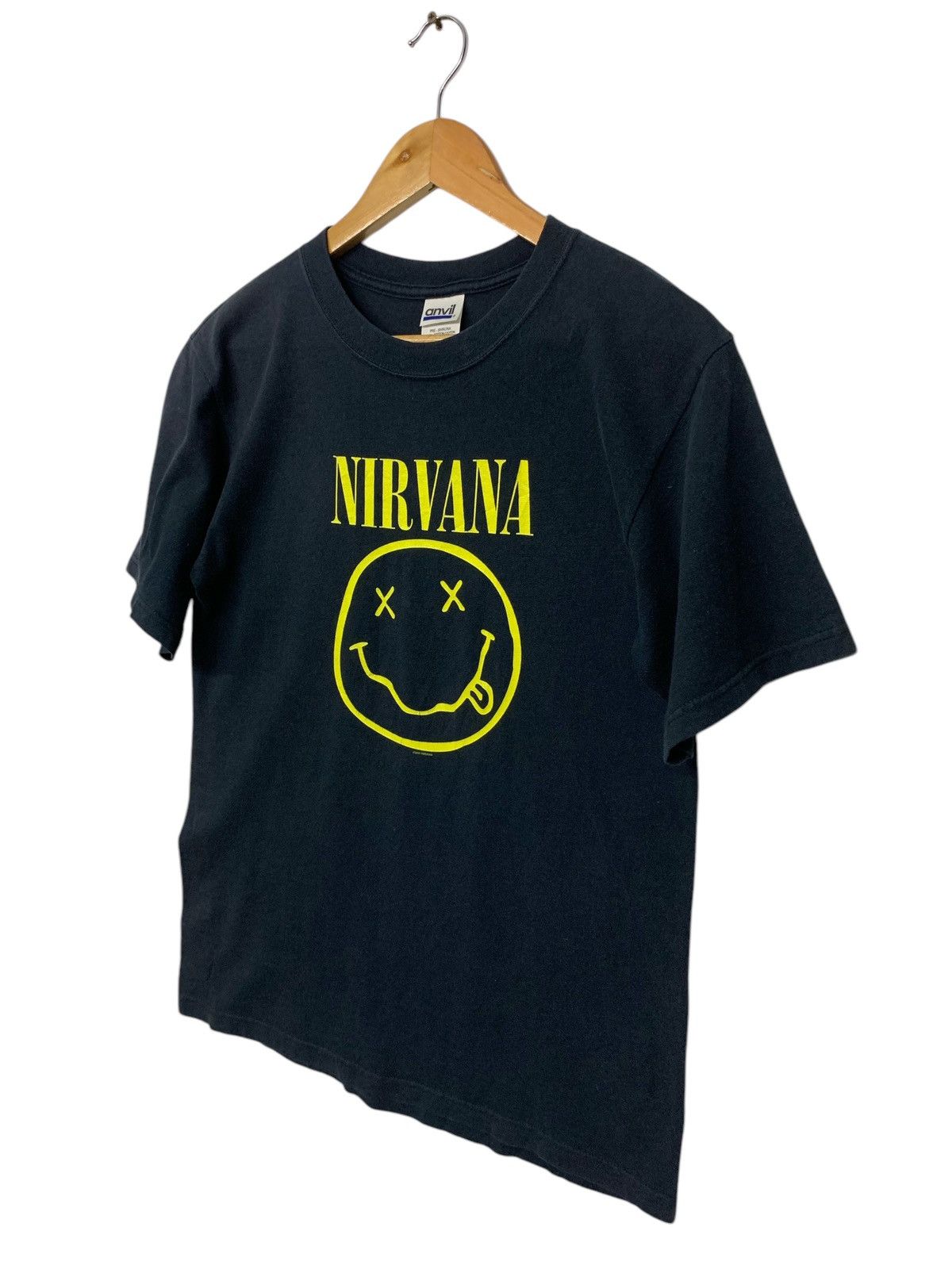 Band Tees × Nirvana × Vintage Vintage Y2K Nirvana Smiley By Anvil T Shirt Size US S / EU 44-46 / 1 - 2 Thumbnail