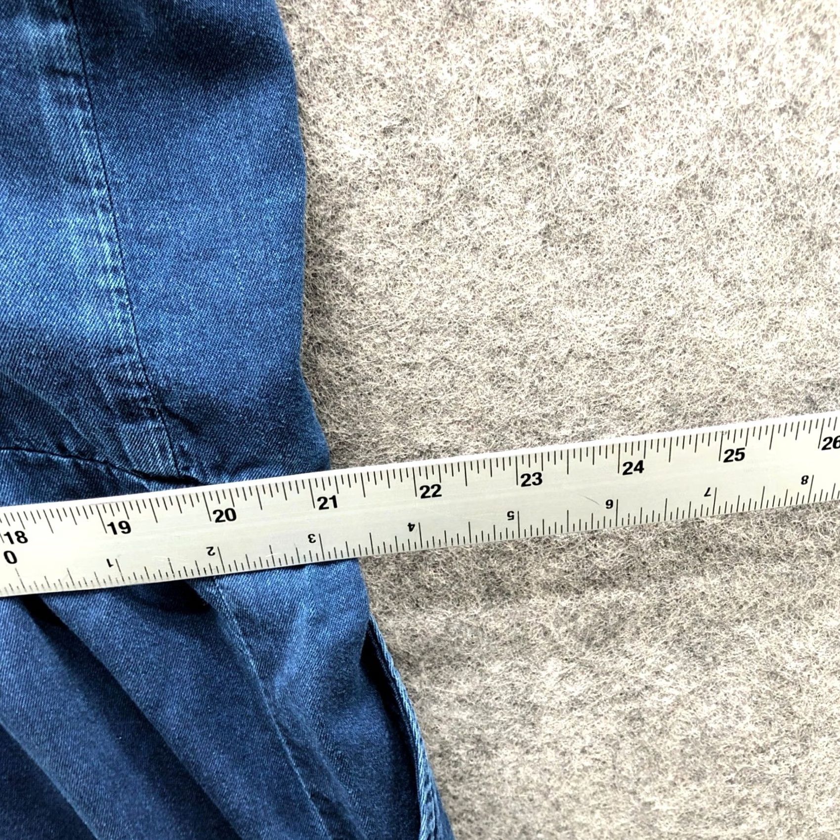 Old Navy Old Navy Sleeveless Cami Romper Women 2XL Dark Blue Chambray Lyocell Square Neck Jumper One-Piece Casual Light Weight Summer Spring Solid Size 40" / US 18 - 6 Thumbnail