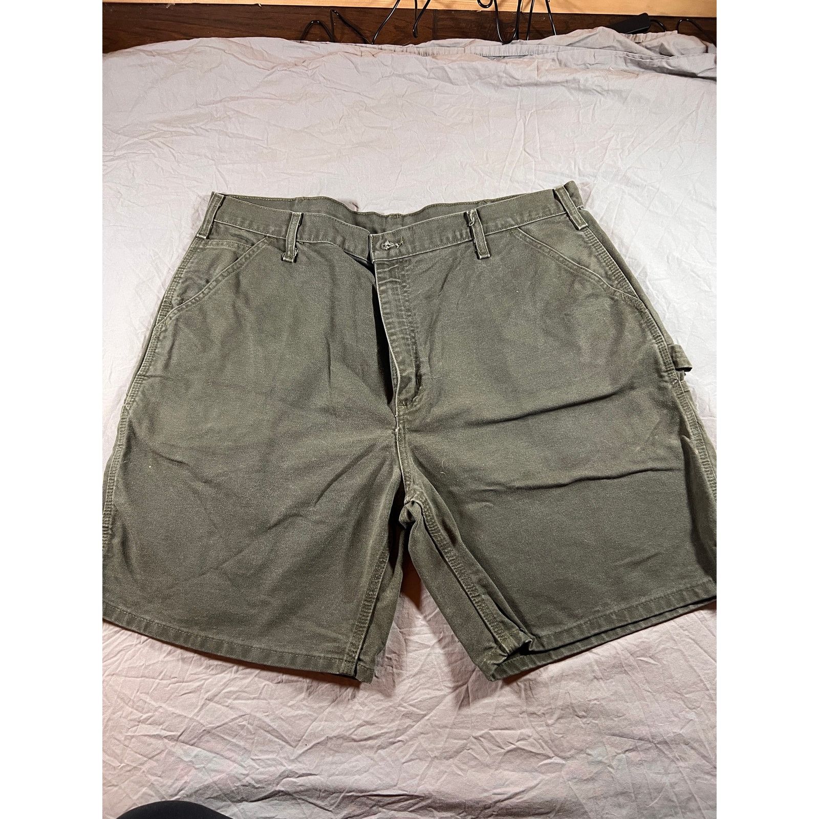 Carhartt Carhartt Men’s Vintage Work Shorts B25 MOS Grey Size 40 Size US 40 / EU 56 - 1 Thumbnail