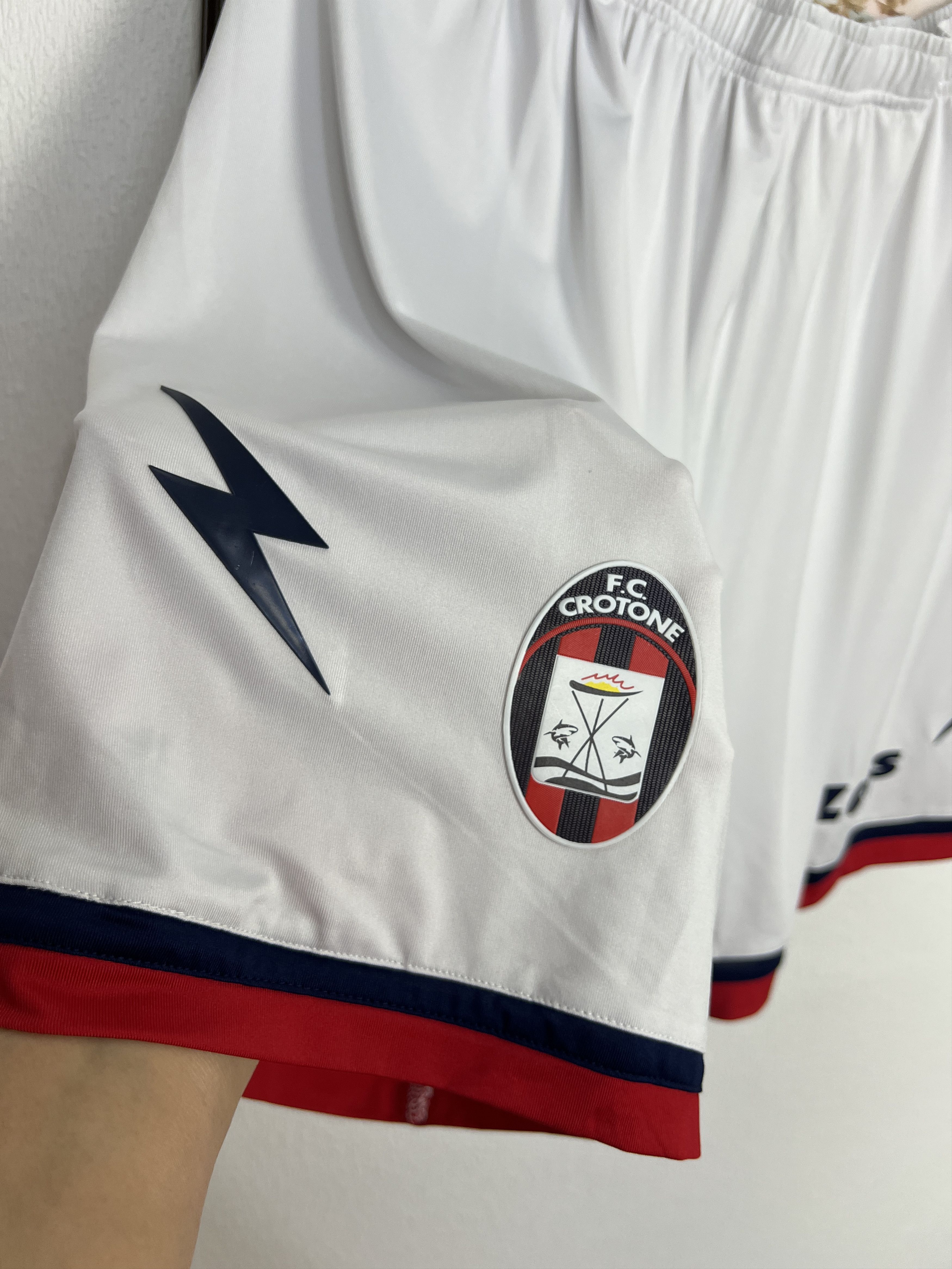 Vintage Vintage Zeus Crotone Football Shorts Soccer Athletic Maglia Size US 36 / EU 52 - 4 Thumbnail