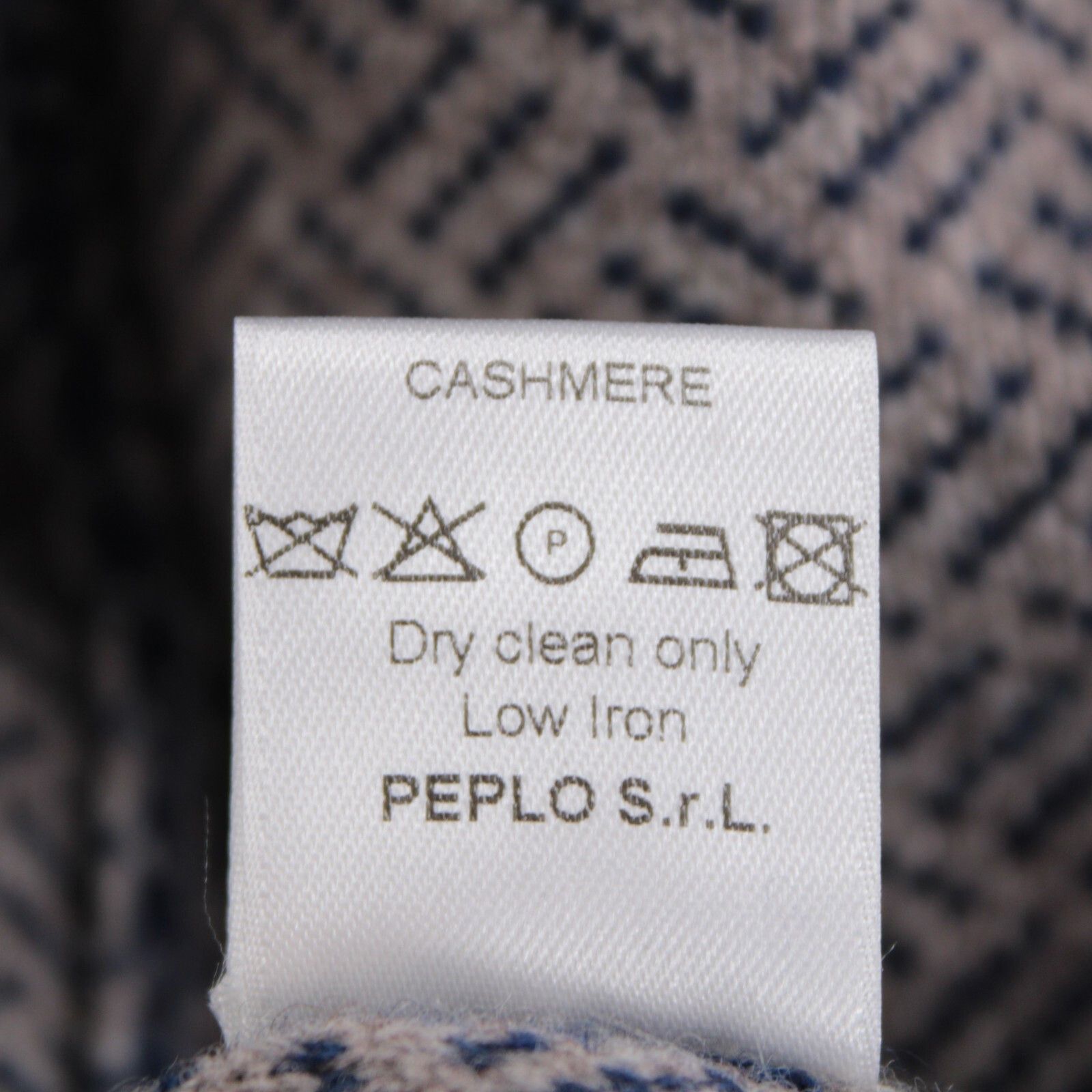 Luciano Barbera Luciano Barbera Sweater Size US S in Blue Size US S / EU 44-46 / 1 - 8 Thumbnail