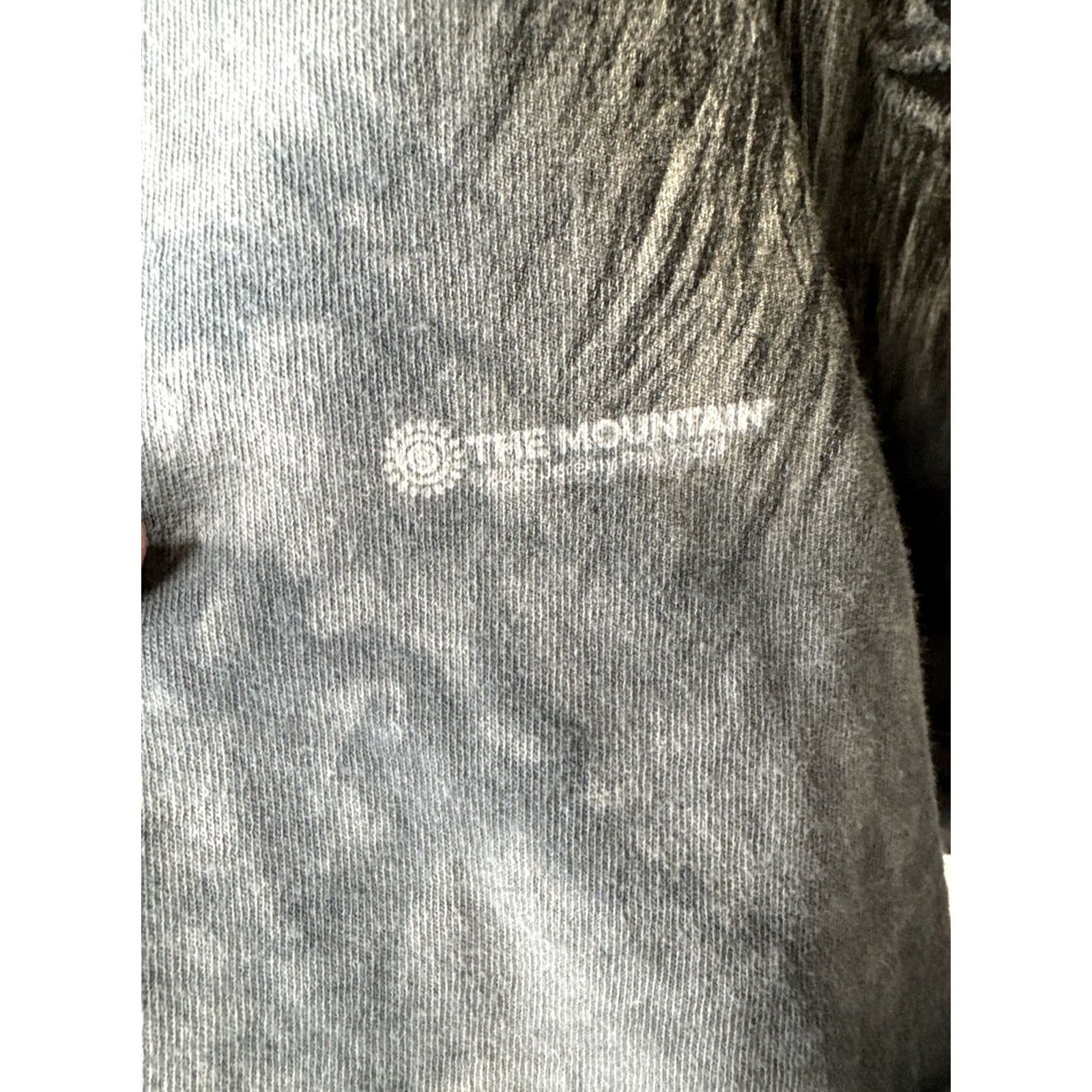 The Mountain The Mountain Wolf Face Long Sleeve T Shirt XL Tie Dye Nature Wildlife Men Size US XL / EU 56 / 4 - 5 Thumbnail