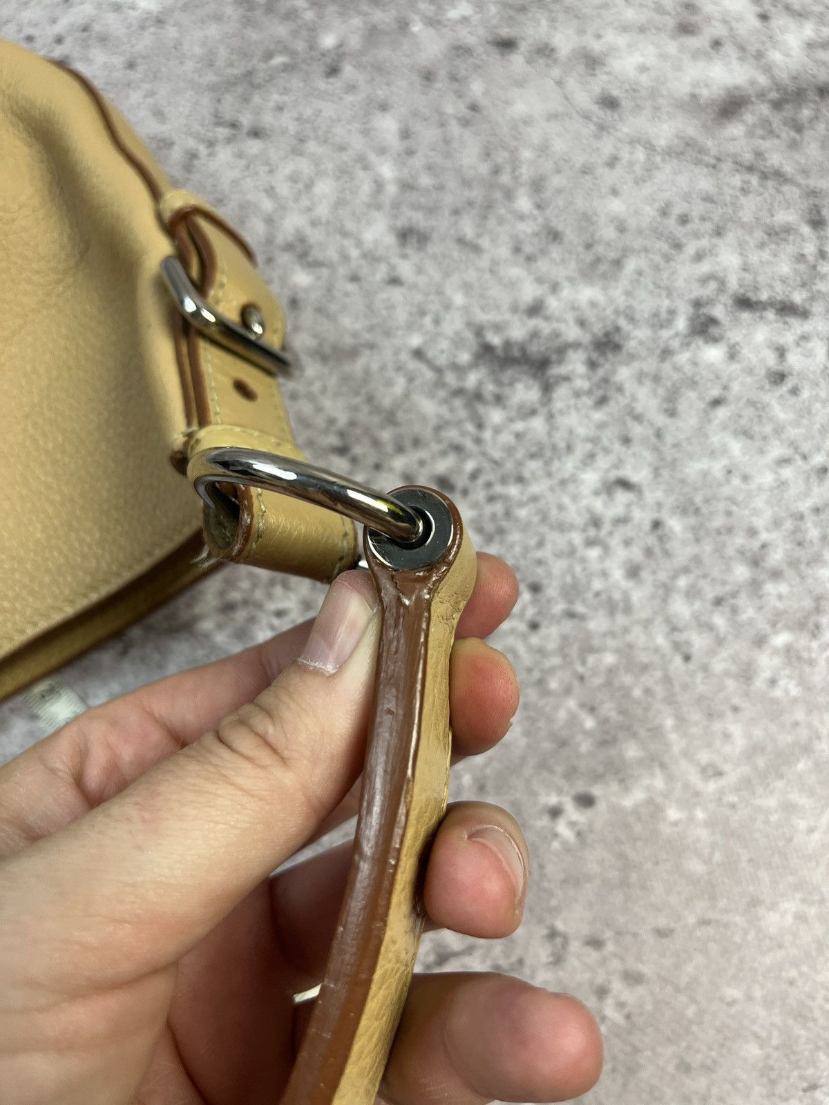 Prada 2000’s Prada Beige Vitello Daino Leather Hobo Shoulder Bag Size ONE SIZE - 10 Thumbnail