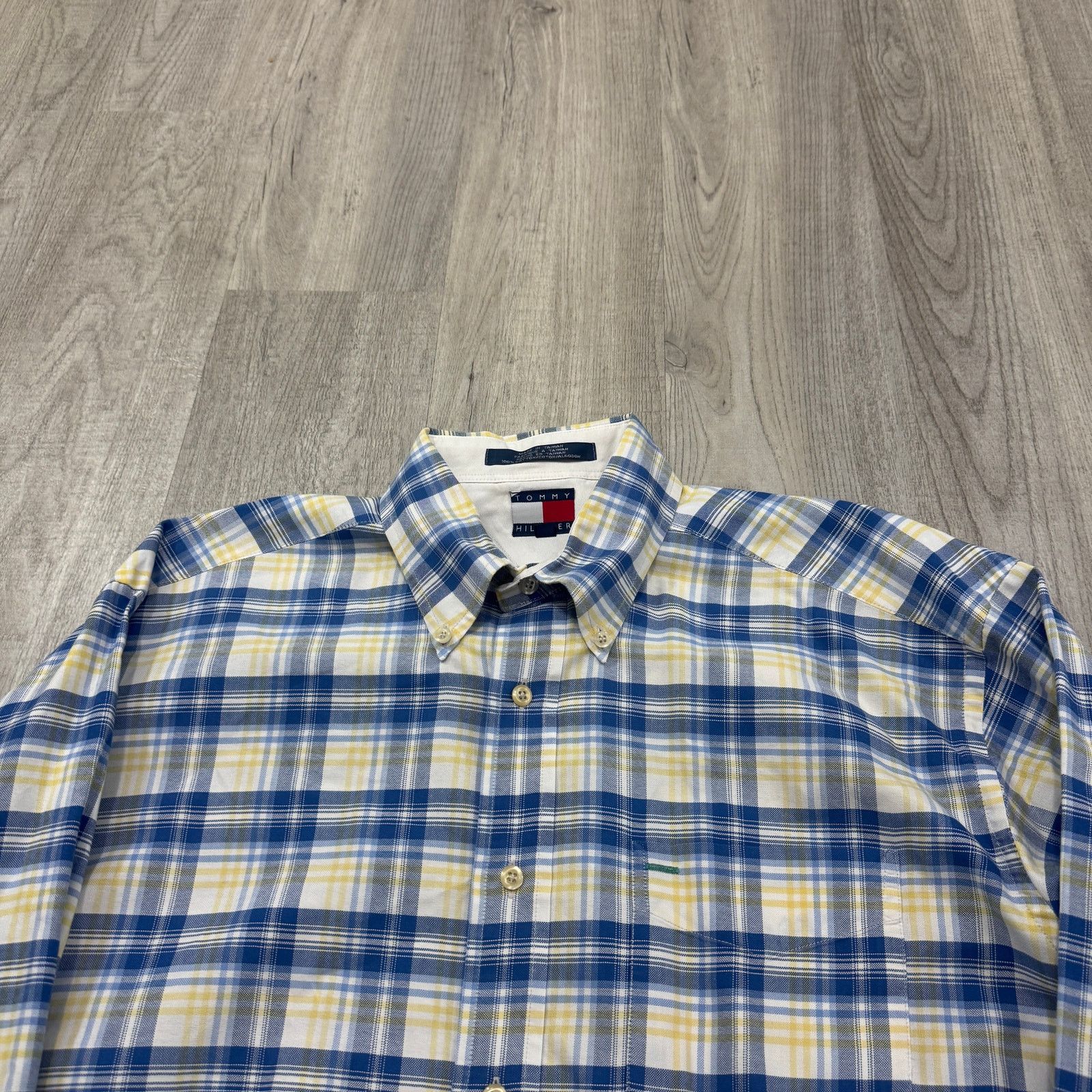 Tommy Hilfiger Vintage Tommy Hilfiger Button Shirt Medium Blue Yellow Plaid Size US M / EU 48-50 / 2 - 3 Thumbnail