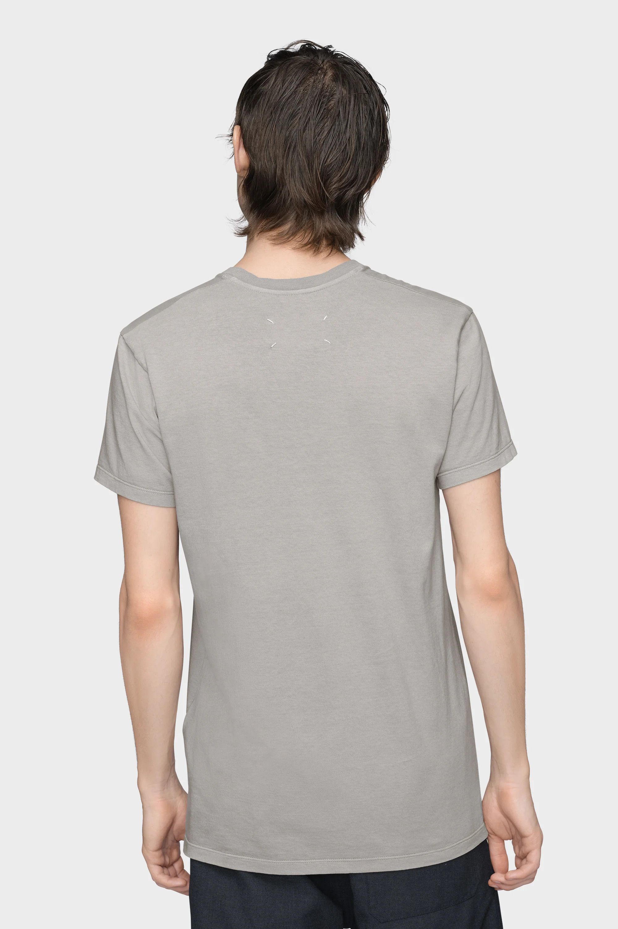 Maison Margiela o1w1db10526 Logo Patch T-Shirt in Grey Size US XL / EU 56 / 4 - 3 Thumbnail