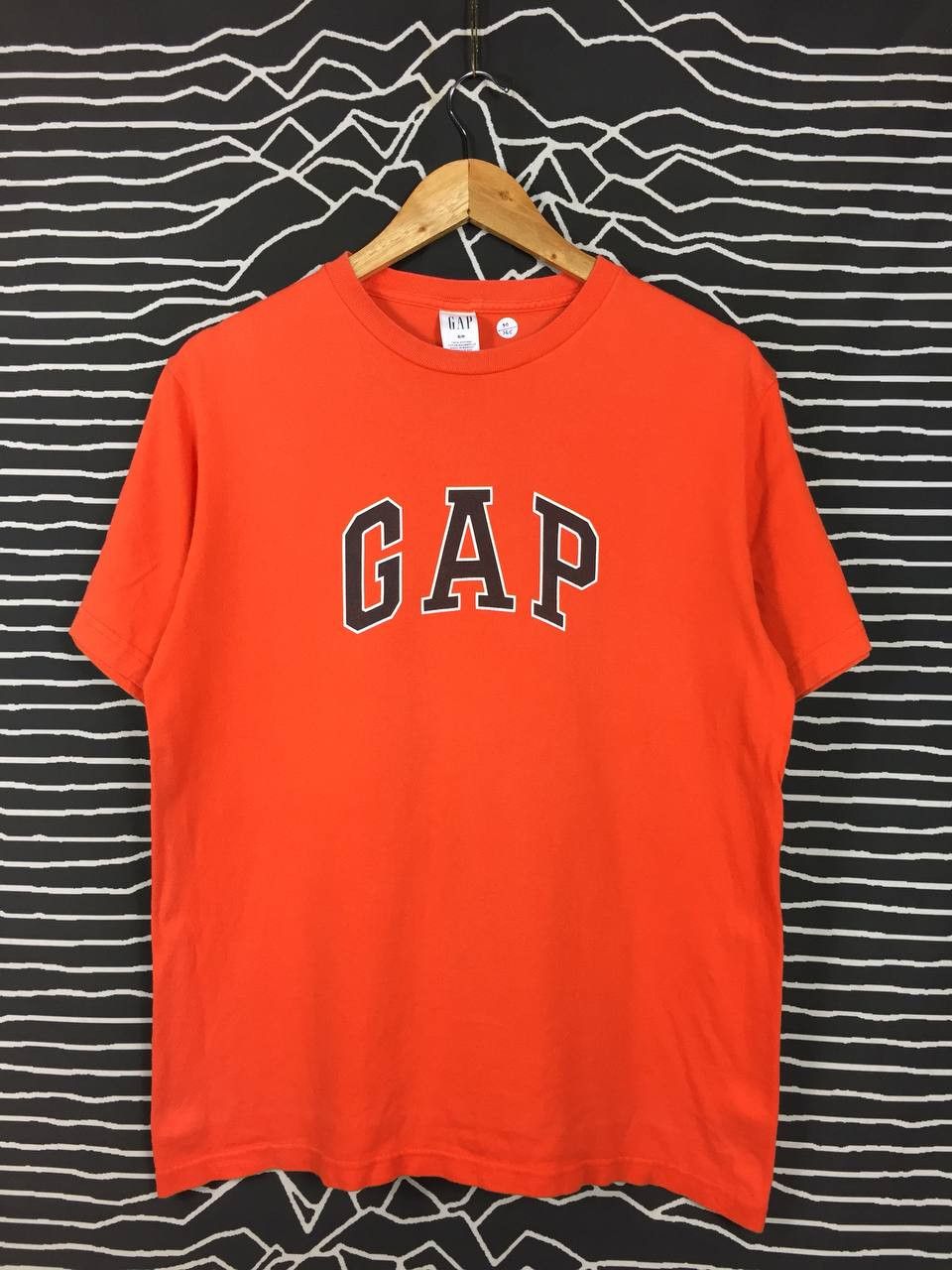Gap × Vintage GAP Spell Out Logo Essential Tee Size S Size US S / EU 44-46 / 1 - 2 Thumbnail