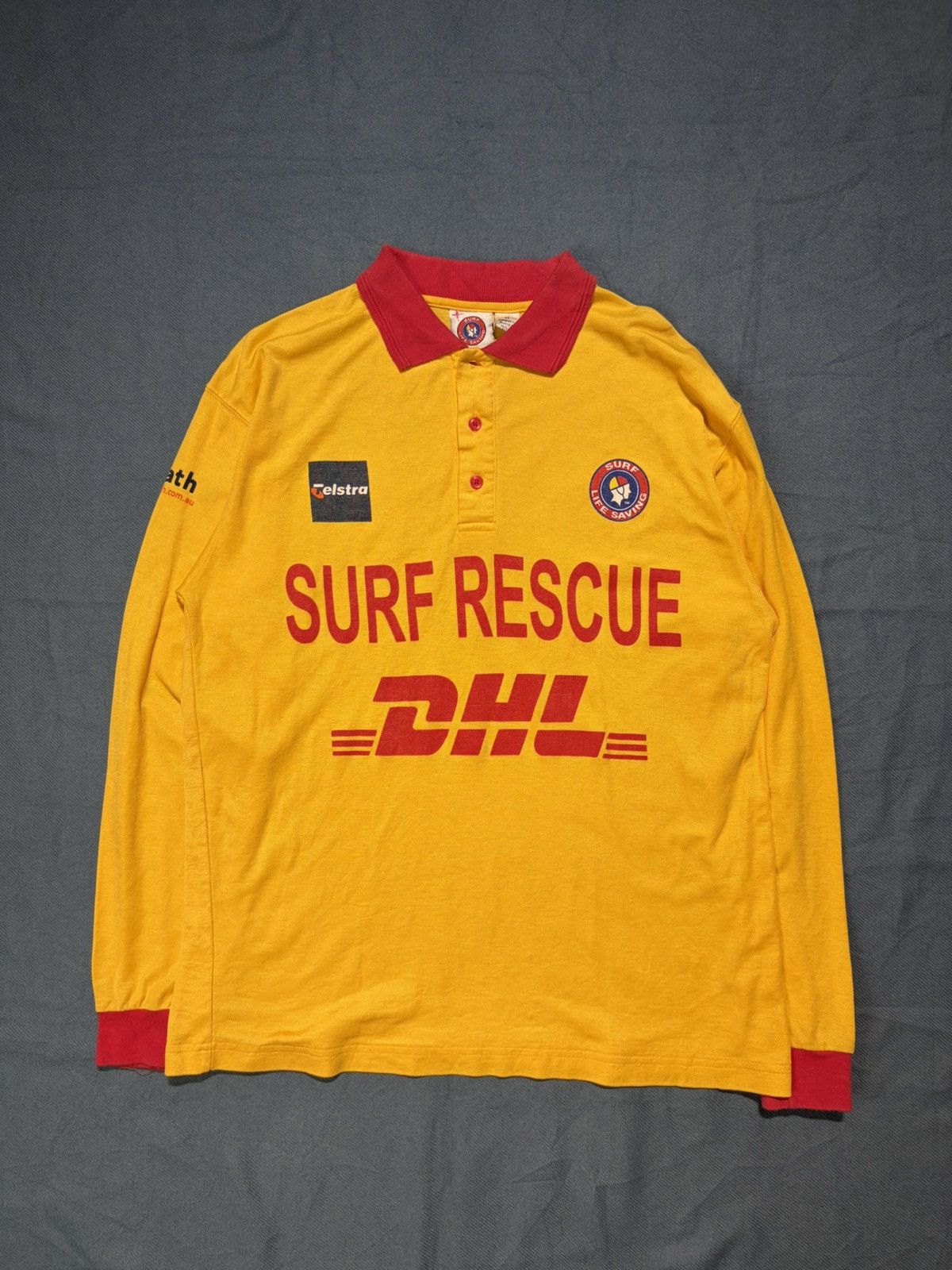 Vintage DHL Surf Rescue long-sleeved Surf Life Saving Australia Size US M / EU 48-50 / 2 - 1 Thumbnail