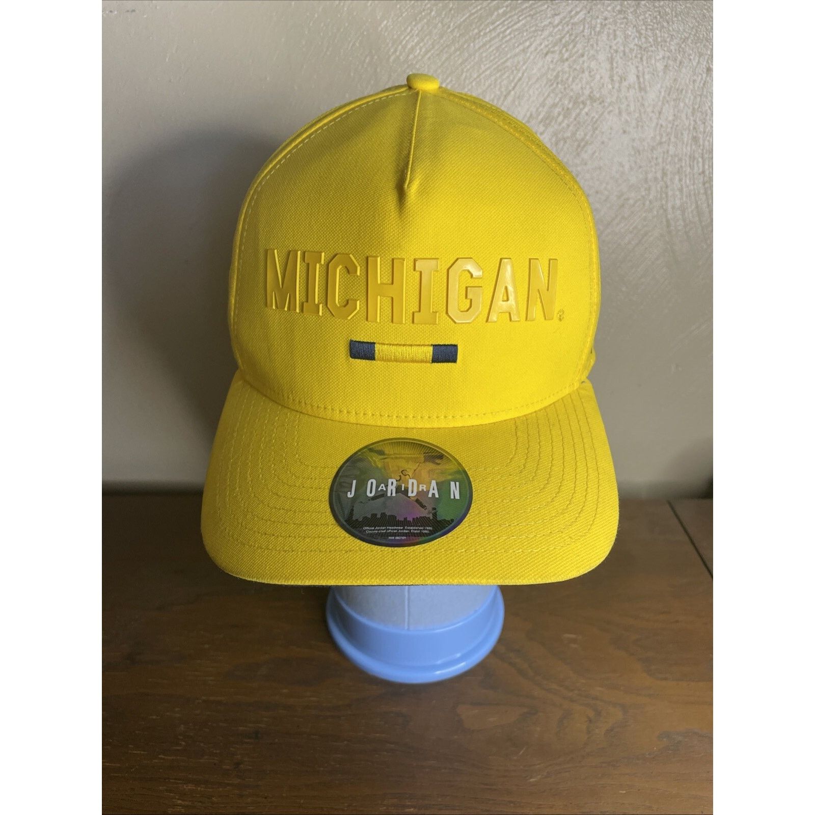 Jordan Brand Yellow & Blue Jordan Hat Michigan Wolverines Size OSFM Size ONE SIZE - 2 Thumbnail