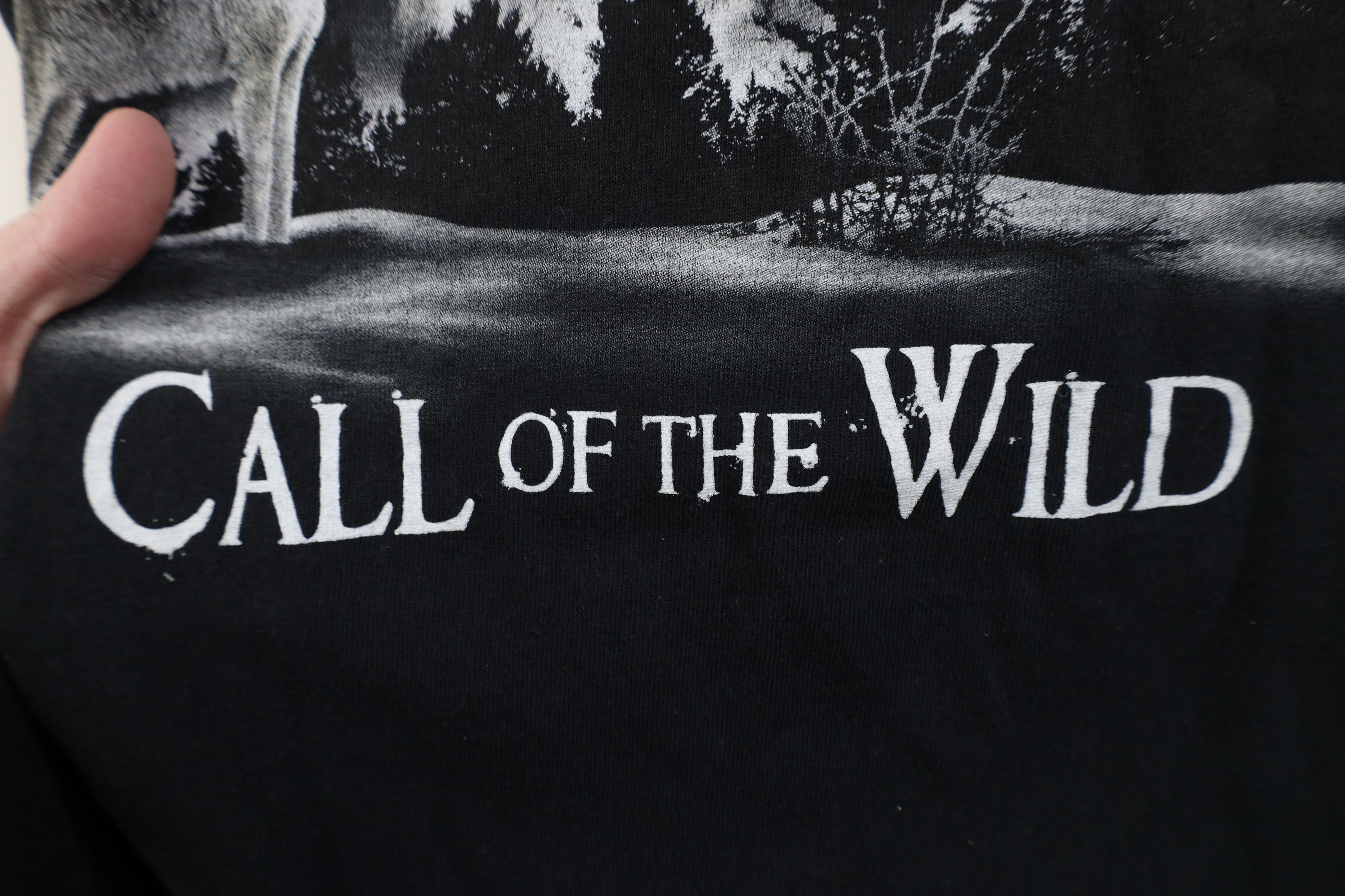 Vintage Vintage 90s Y2K Streetwear Call of the Wild Wolf T-Shirt Size US M / EU 48-50 / 2 - 5 Thumbnail