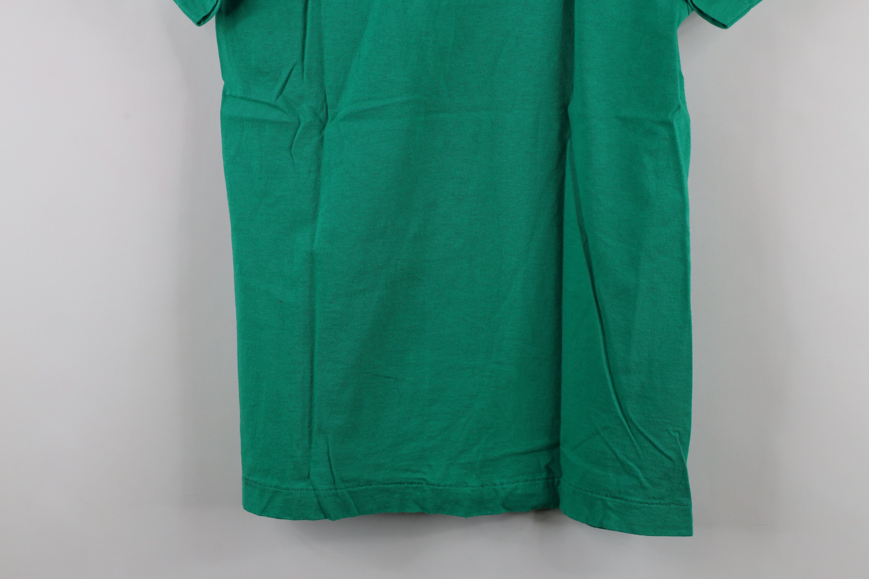 Vintage Vintage 80s 90s Streetwear Cotton T-Shirt Kelly Green USA Size US M / EU 48-50 / 2 - 11 Thumbnail