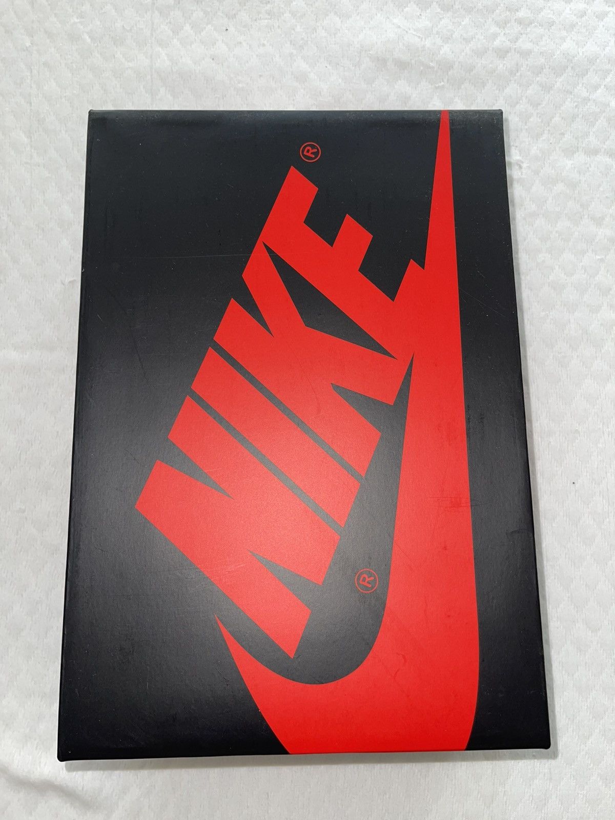 Jordan Brand Air Jordan 1 Retro High OG Light Fusion Red 10.5 DS Size US 10.5 / EU 43-44 - 9 Thumbnail